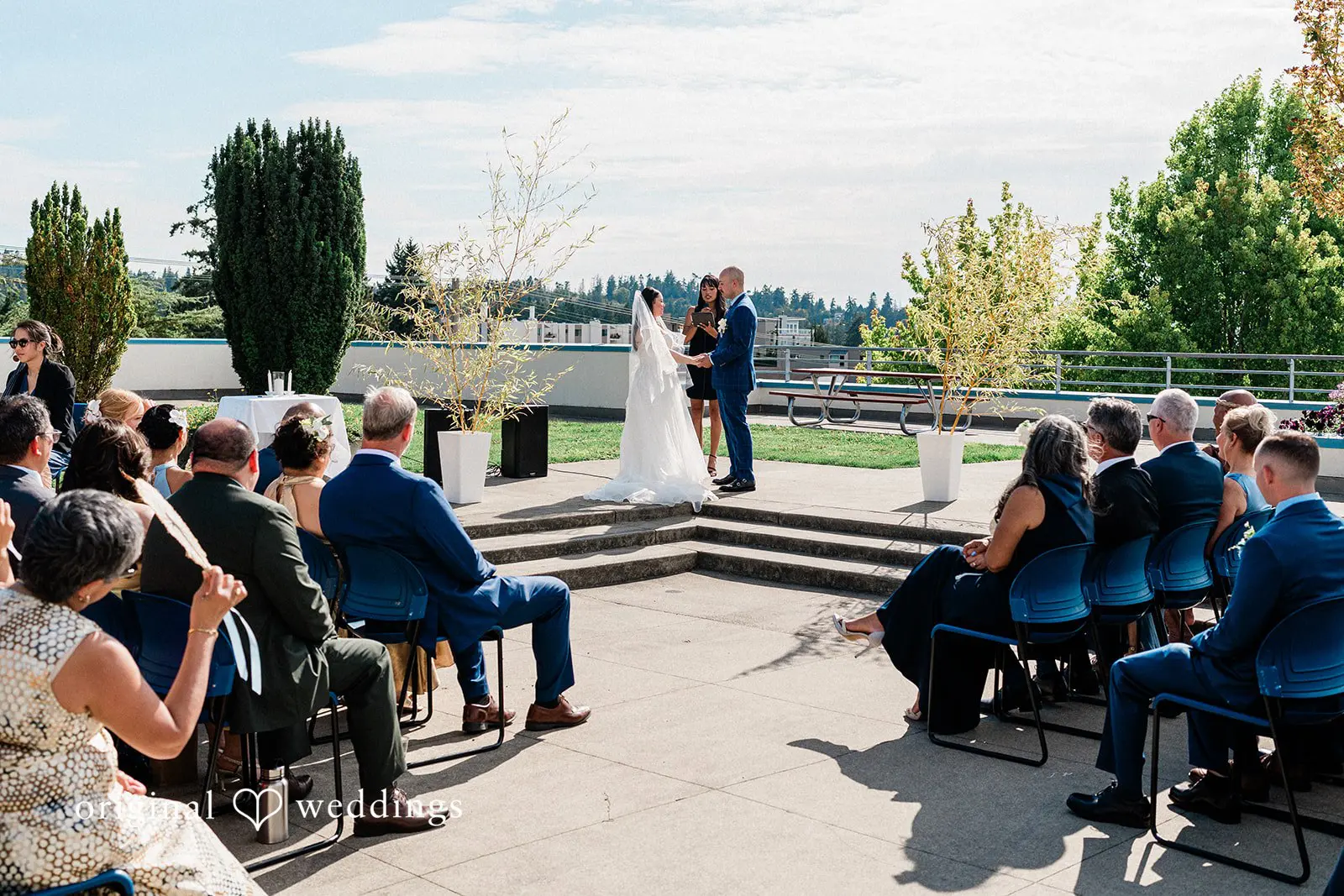 Edmonds Library Wedding // Alexandra & Gabriel -