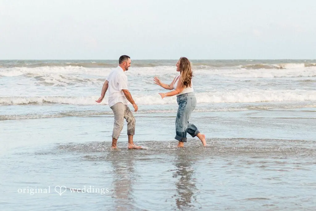 Folly Beach Engagement // Alex & Courtney -