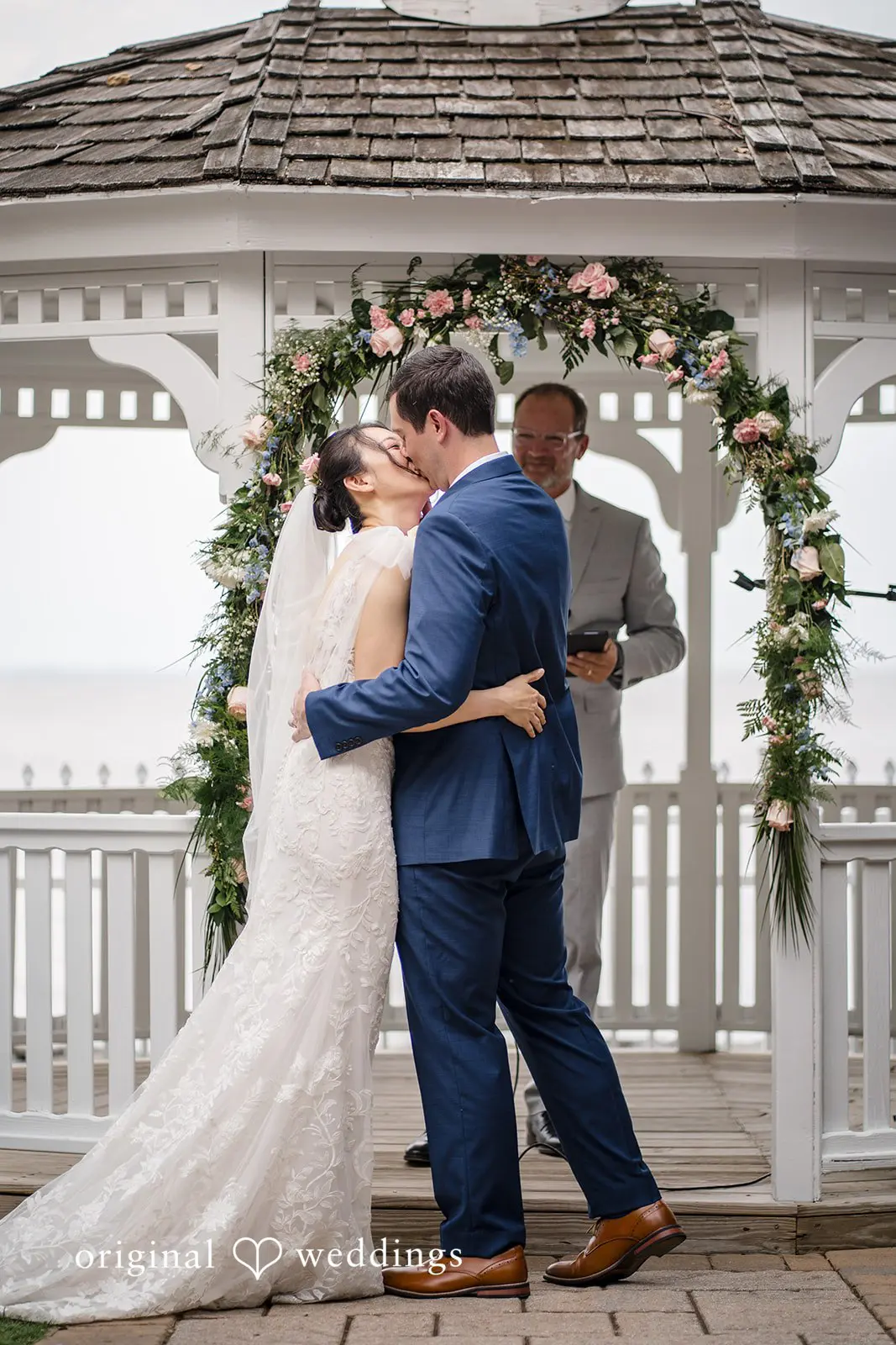 Kurtz's Beach Wedding // Sean & Catherine -