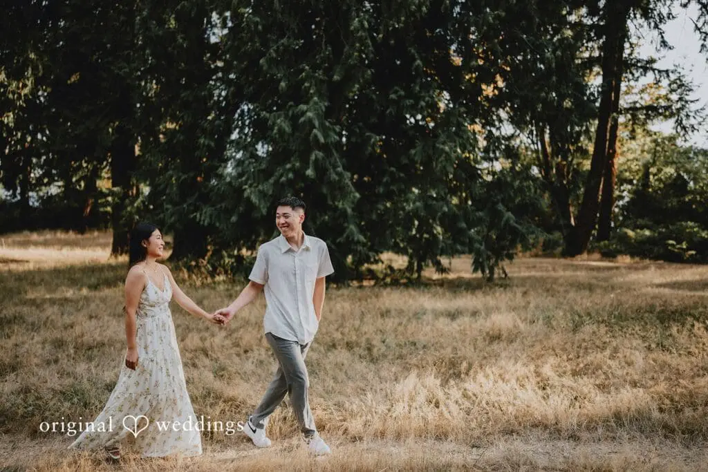 Lincoln Park Engagement // Angie & Andrew -