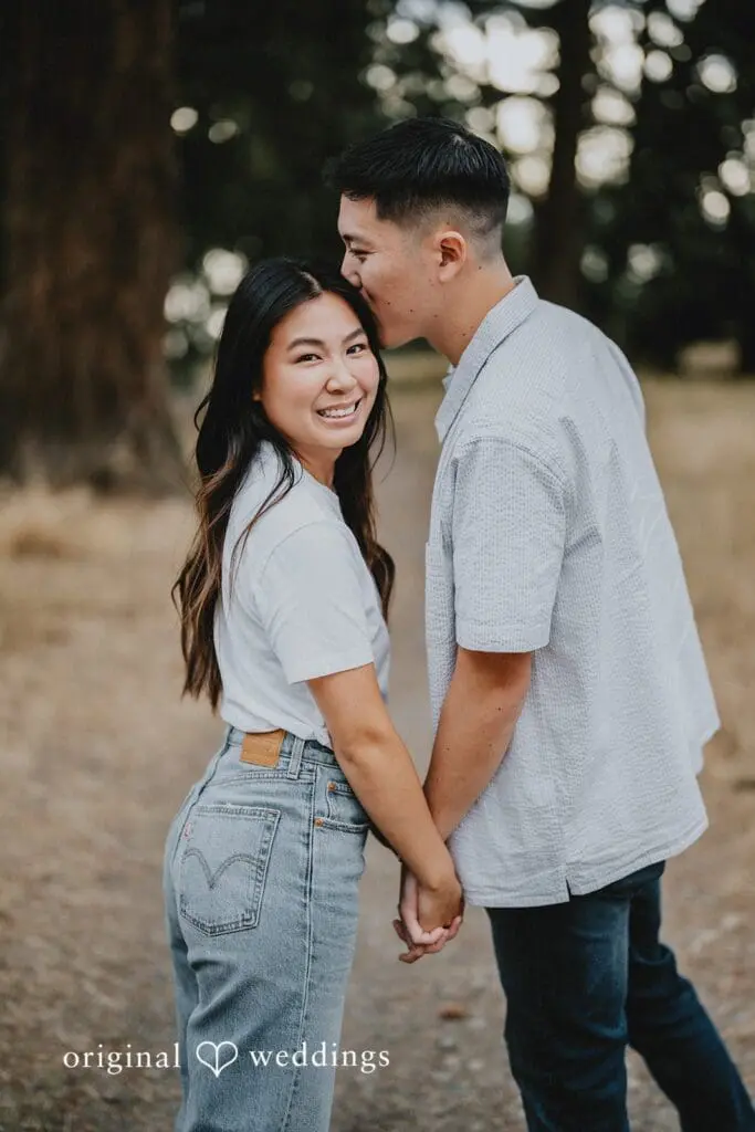 Lincoln Park Engagement // Angie & Andrew -