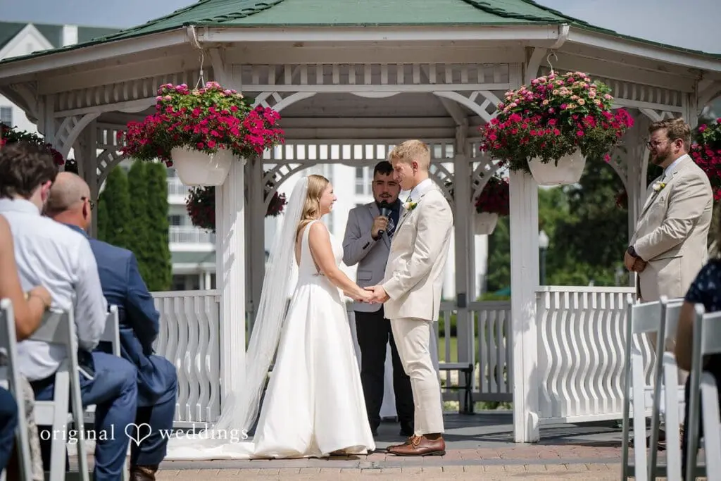 Osthoff Resort Wedding // Claire & Peter -