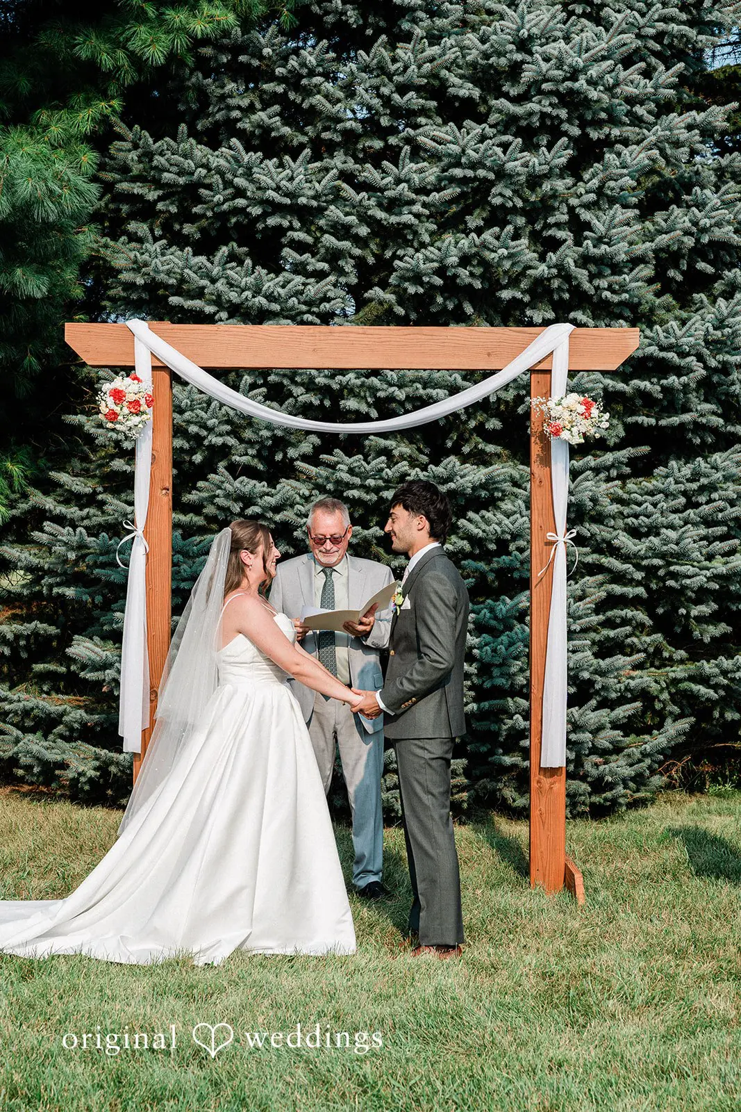 Wisconsin Backyard Wedding // Christopher & Kelli -