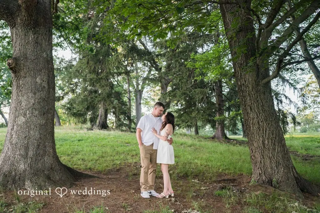 Roger Williams Park Engagement // Emily & Angelo -