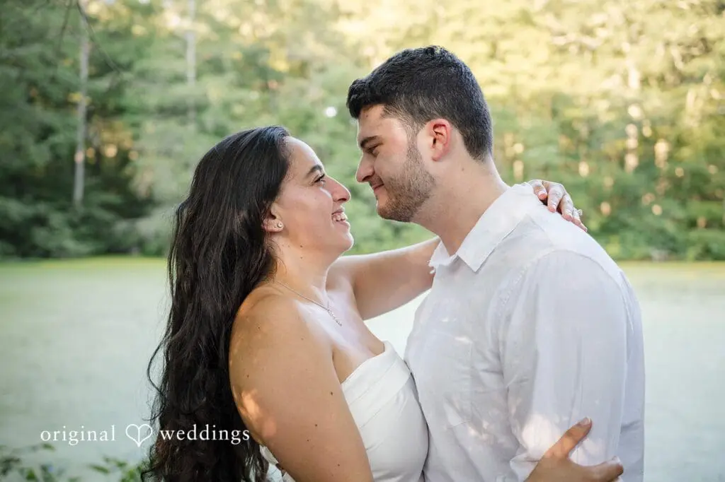 Stamford Bartlett Arboretum & Gardens Engagement // Chloe & Brandon -