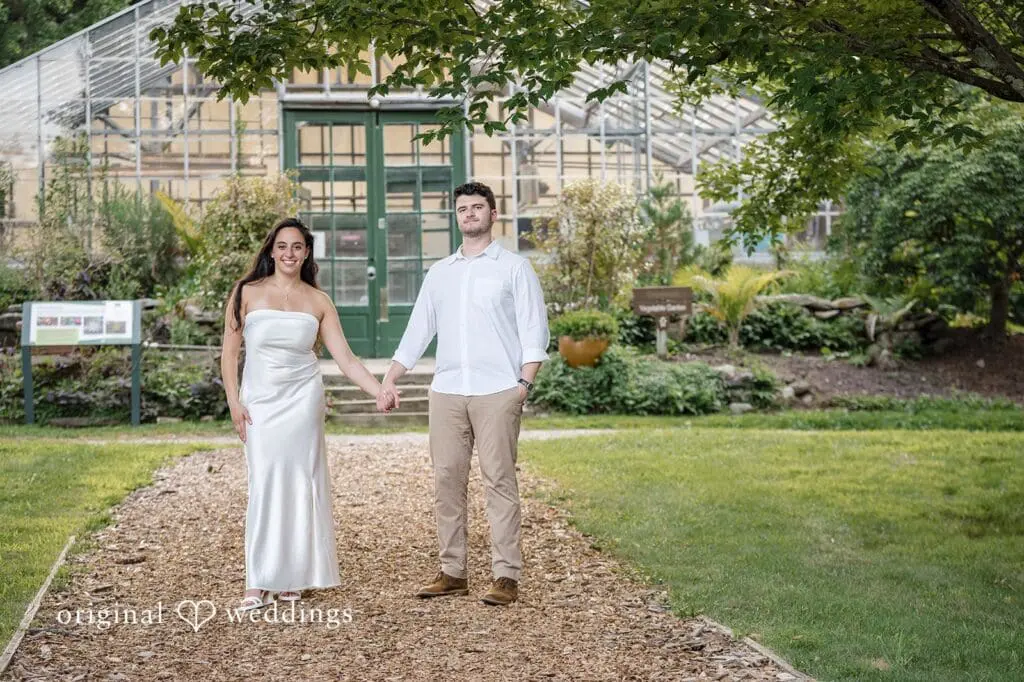 Stamford Bartlett Arboretum & Gardens Engagement // Chloe & Brandon -