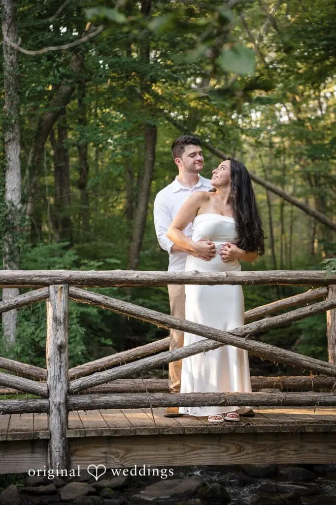 Stamford Bartlett Arboretum & Gardens Engagement // Chloe & Brandon -