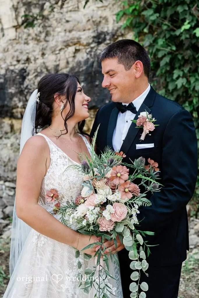 Sunset Bluffs Wedding // Gabriella & Alex -