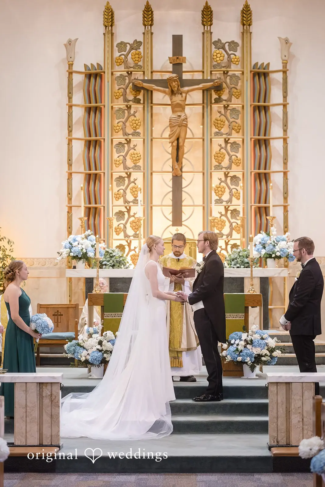 Tudor Arms Hotel Wedding // Veronica & Matthew -