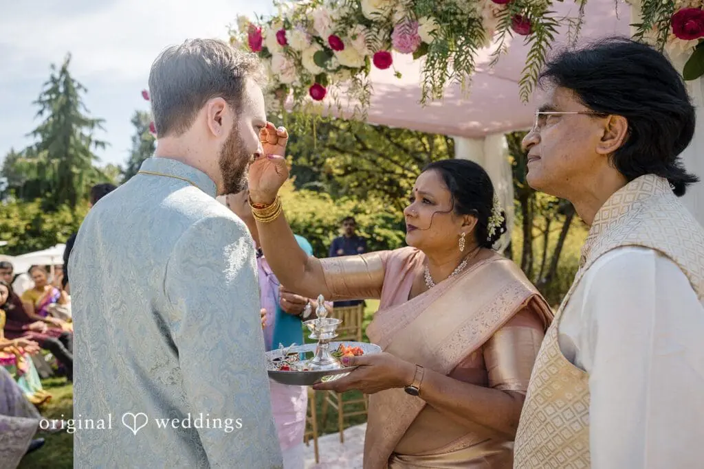 Deepthi + Schuyler UW Center for Urban Horticulture Wedding // Deepthi & Schuyler -