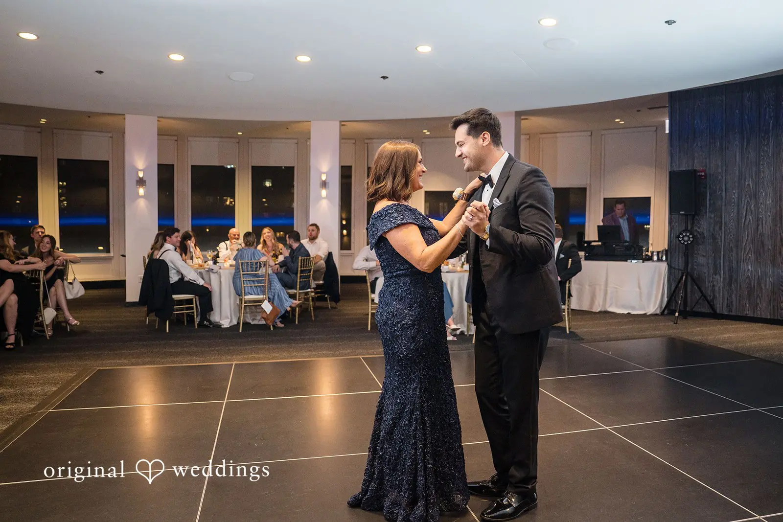 W Lakeshore Chicago Wedding // Madison & Jack -