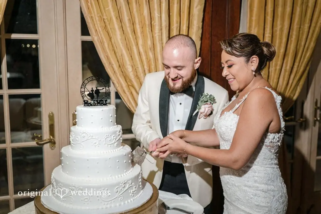 Westbury Manor Wedding // Analy & Diego -