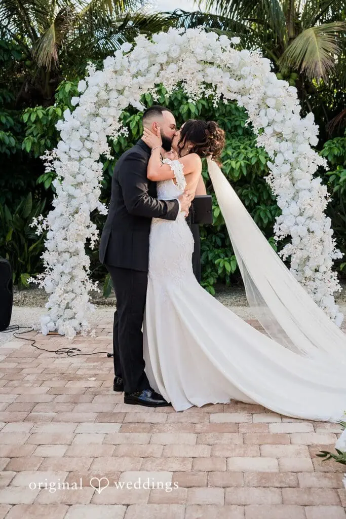 Ever After Farms Tropical Grove Wedding // Felix & Kristen -