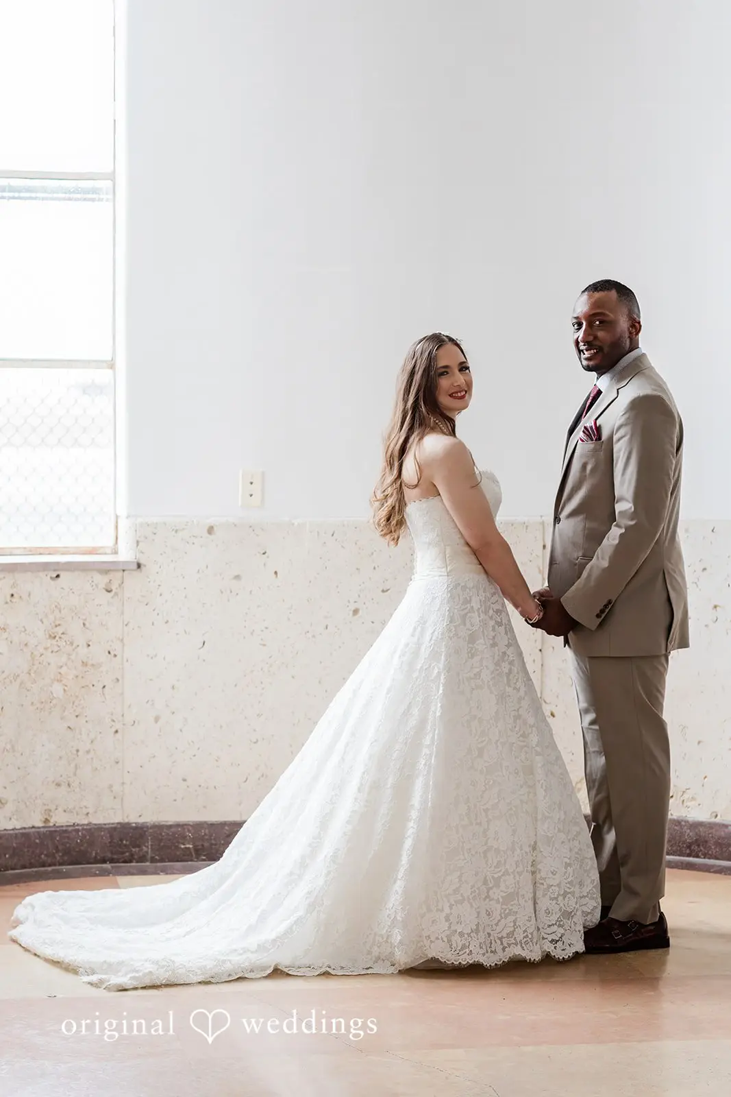 1940s Airport Museum Wedding // Amy & Rotnei -