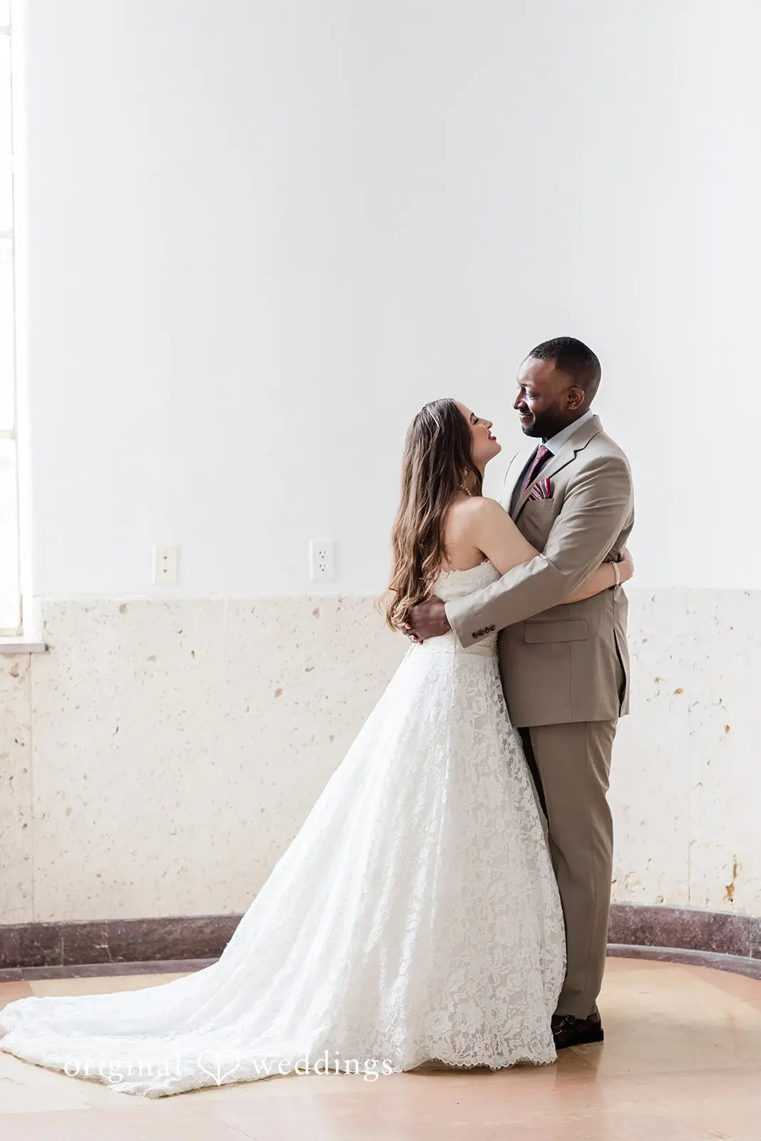 1940s Airport Museum Wedding // Amy & Rotnei -