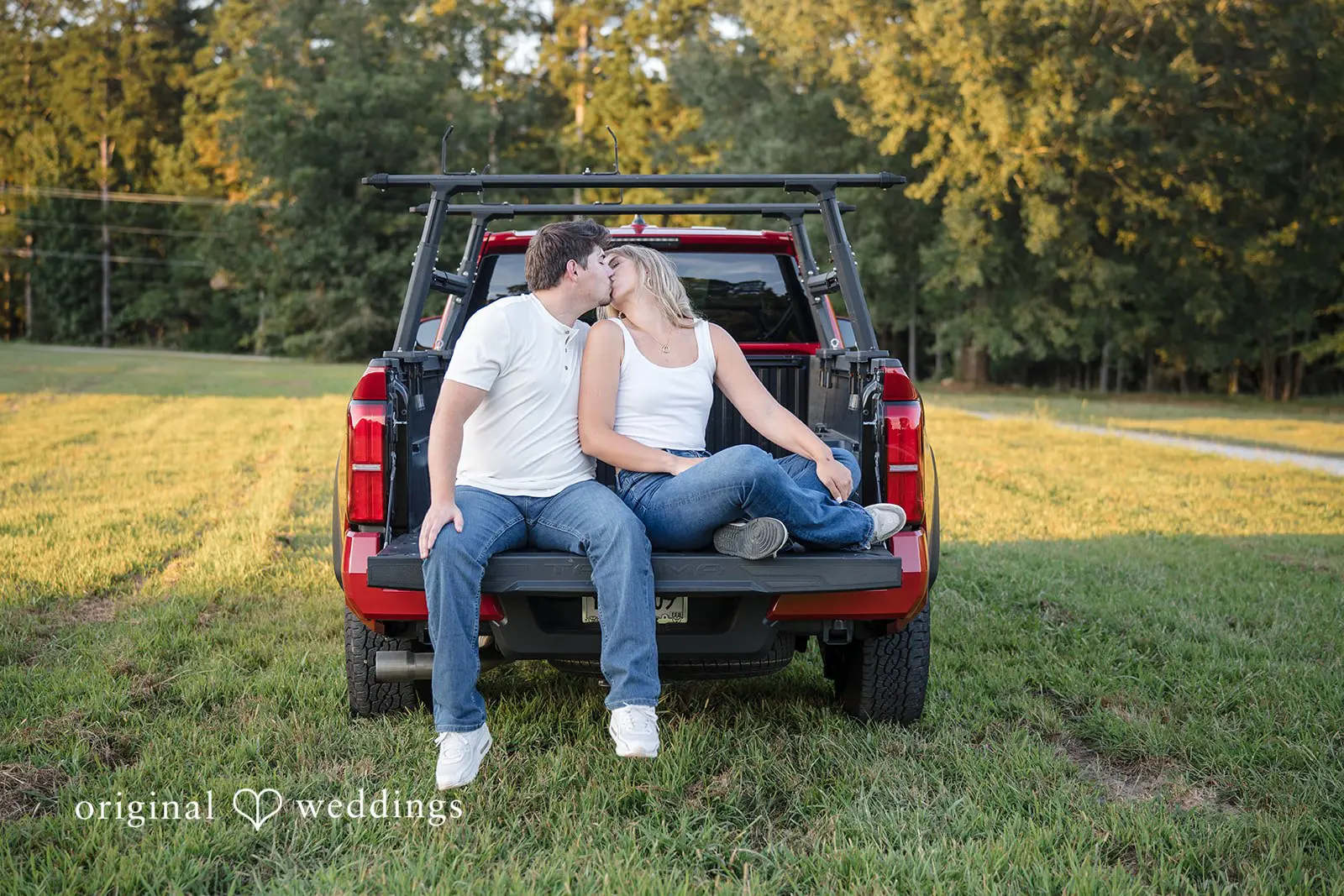 Julia + Kaleb Luthersville Engagement // Julia & Kaleb -