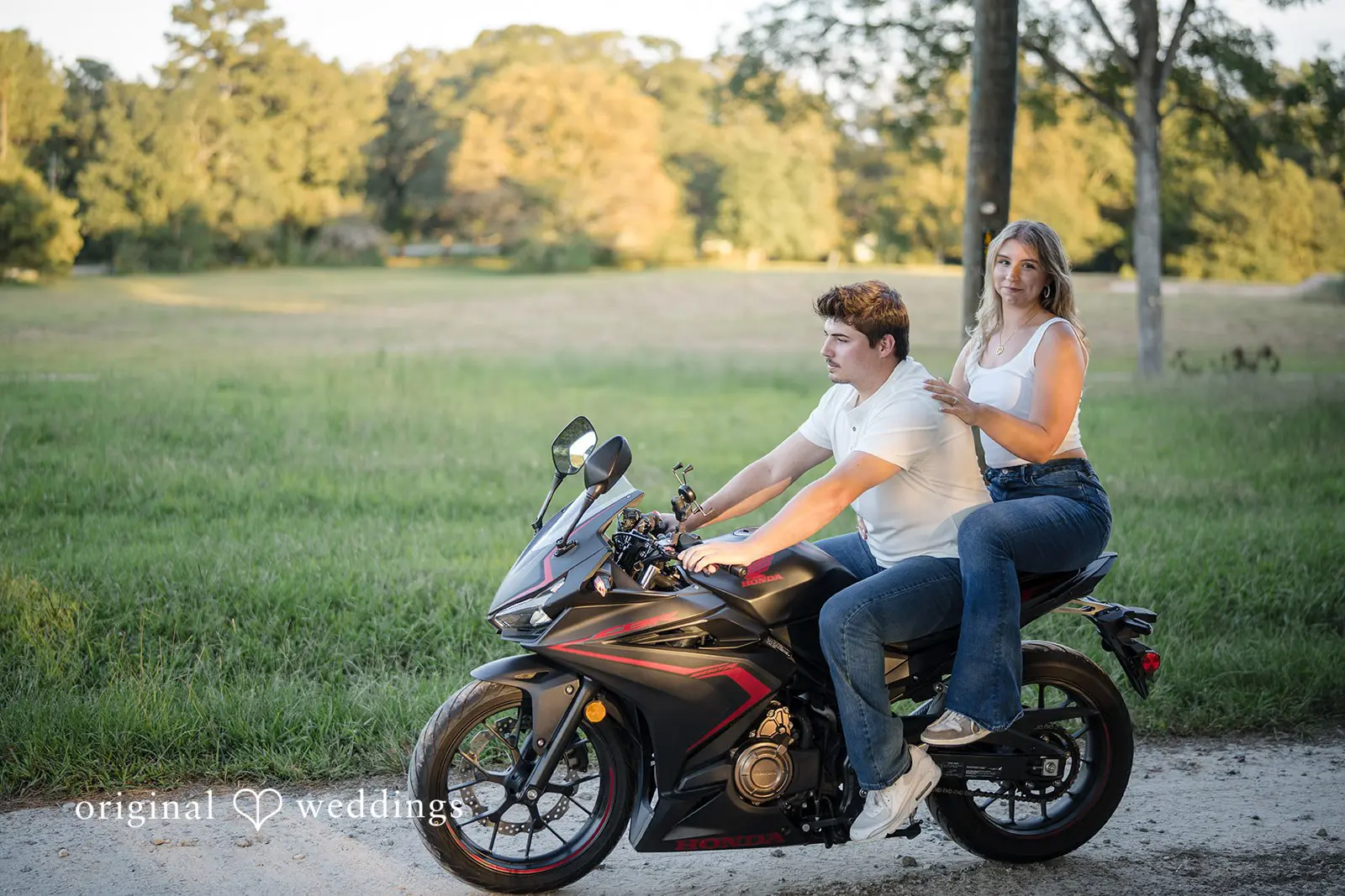 Julia + Kaleb Luthersville Engagement // Julia & Kaleb -