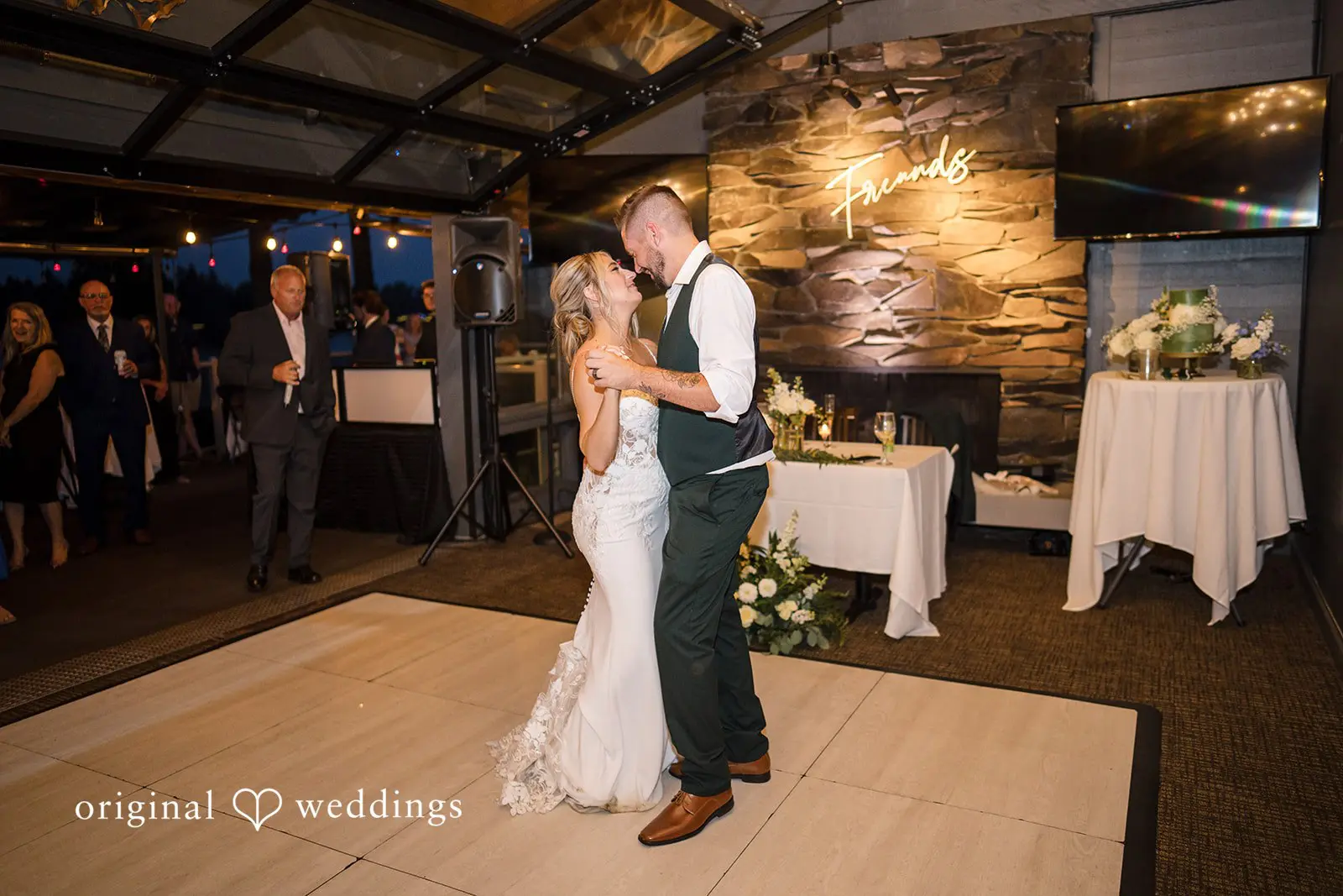Island Lodge by Al Lago Wedding // Paige & Mike -