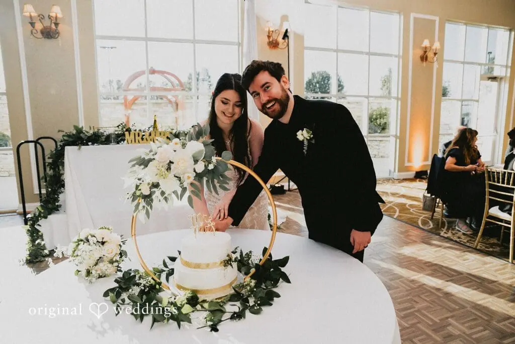 DiNolfo's Banquets Wedding // Peyton & Daniel -