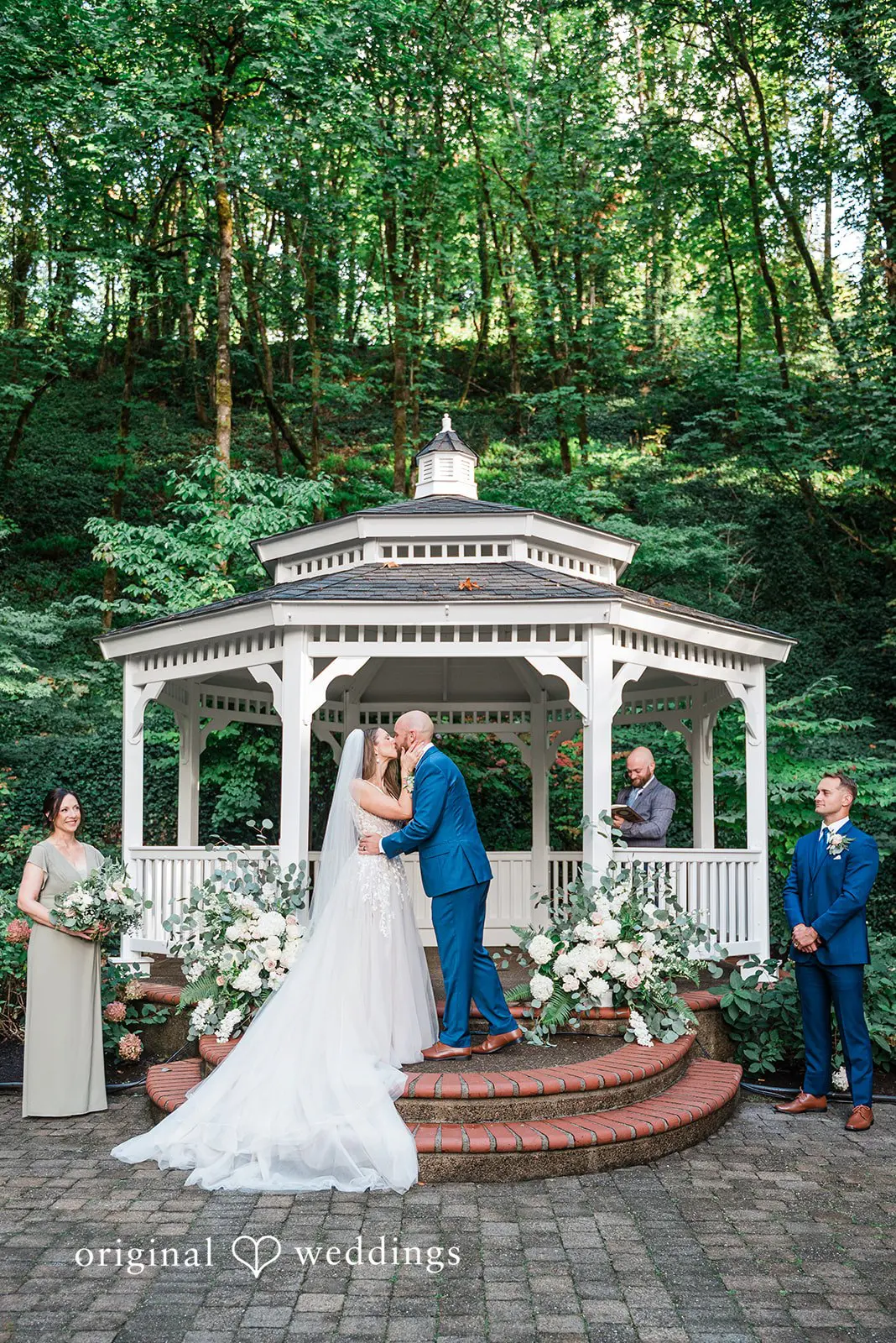 Abernethy Center Wedding // Becca & Alex -