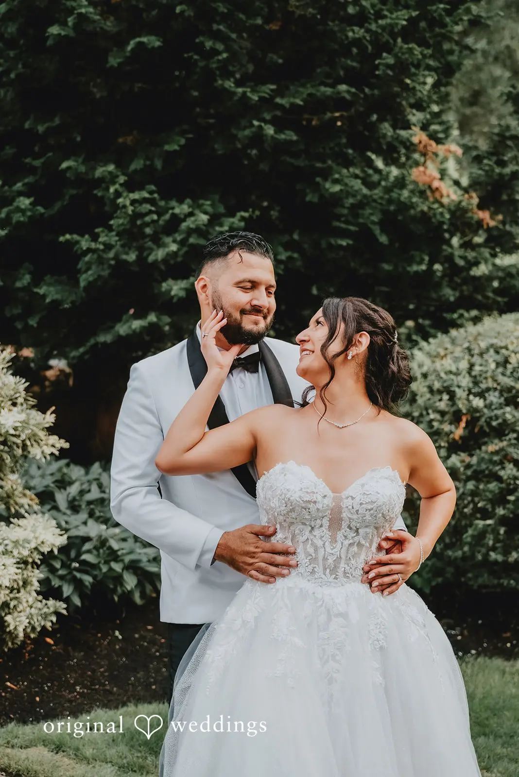 Stephanie + Hugo Abernethy Center Wedding // Stephanie & Hugo -