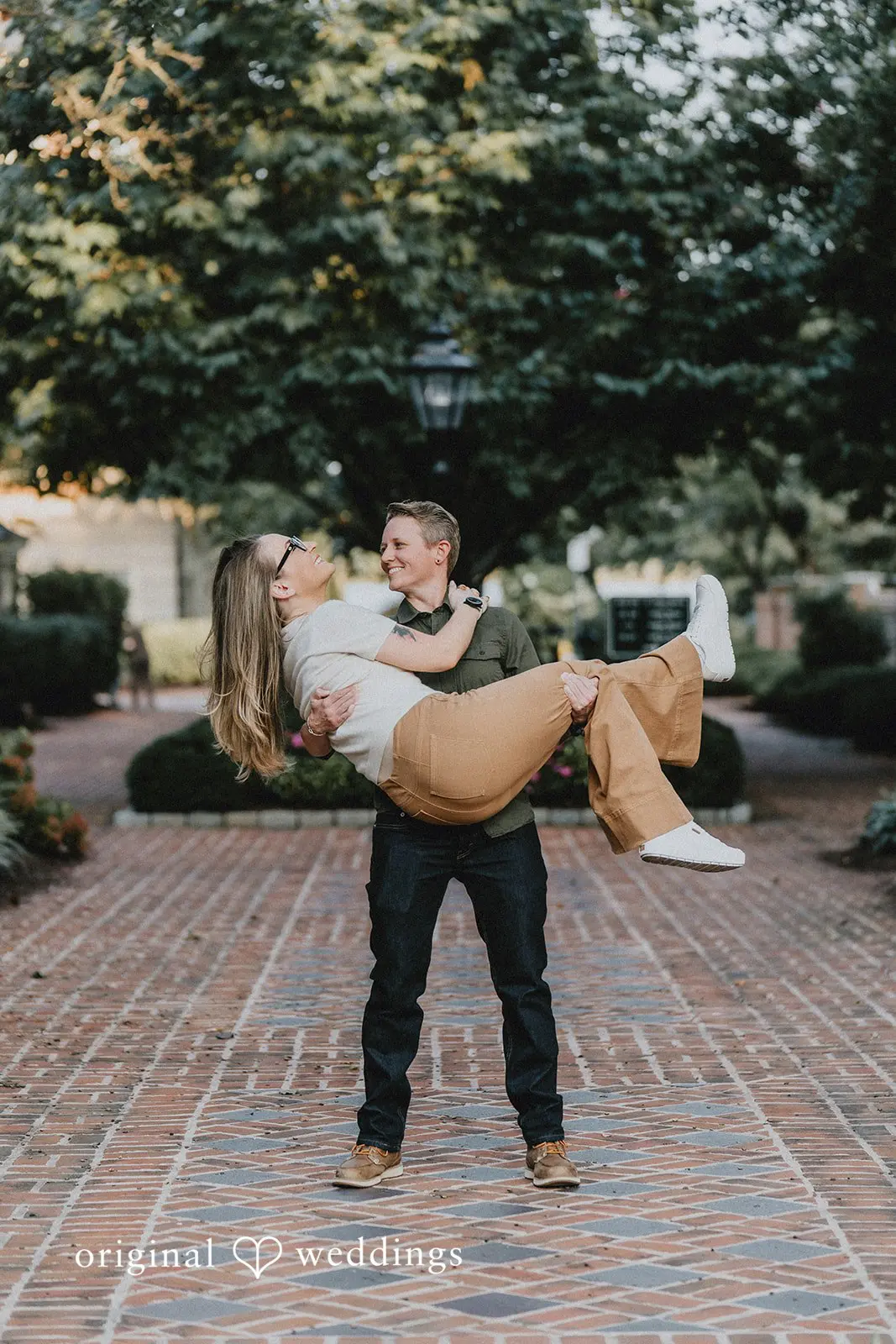 Dianna + Devin Alexandria Old Town Engagement // Dianna & Devin -