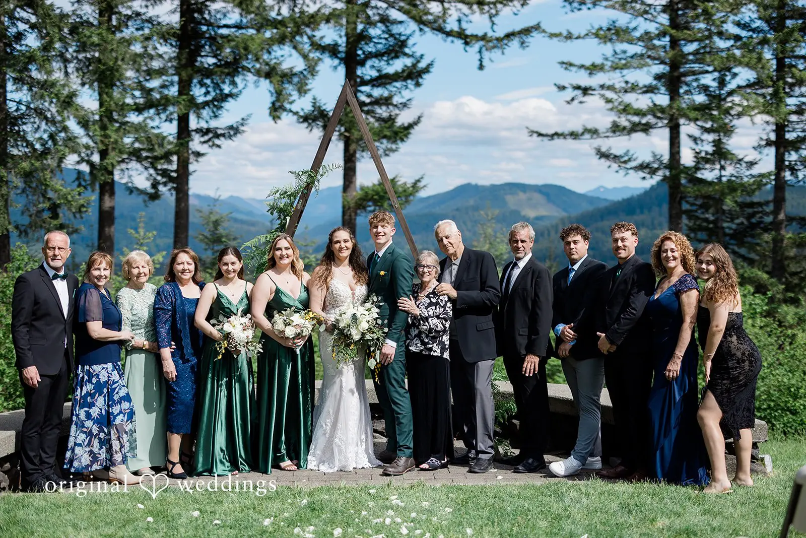 Nicole + Hunter Anderson Lodge - Hilltop House Wedding // Nicole & Hunter -