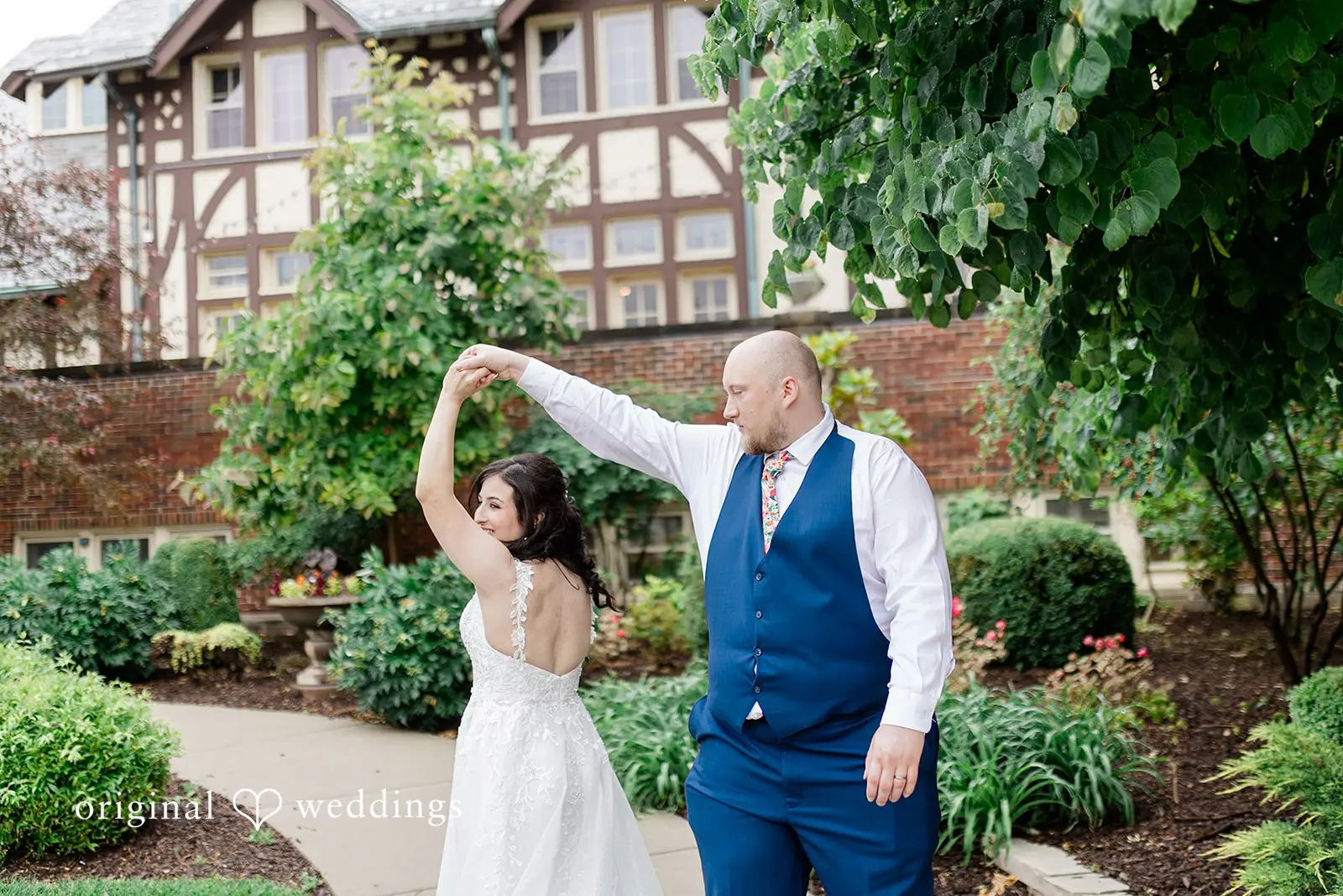 Tyler + Natalie Baker Community Center Wedding // Tyler & Natalie -