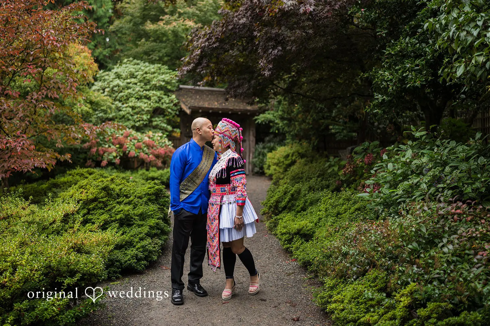 Kevin + Maney Bellevue Botanical Garden Engagement // Kevin & Maney -
