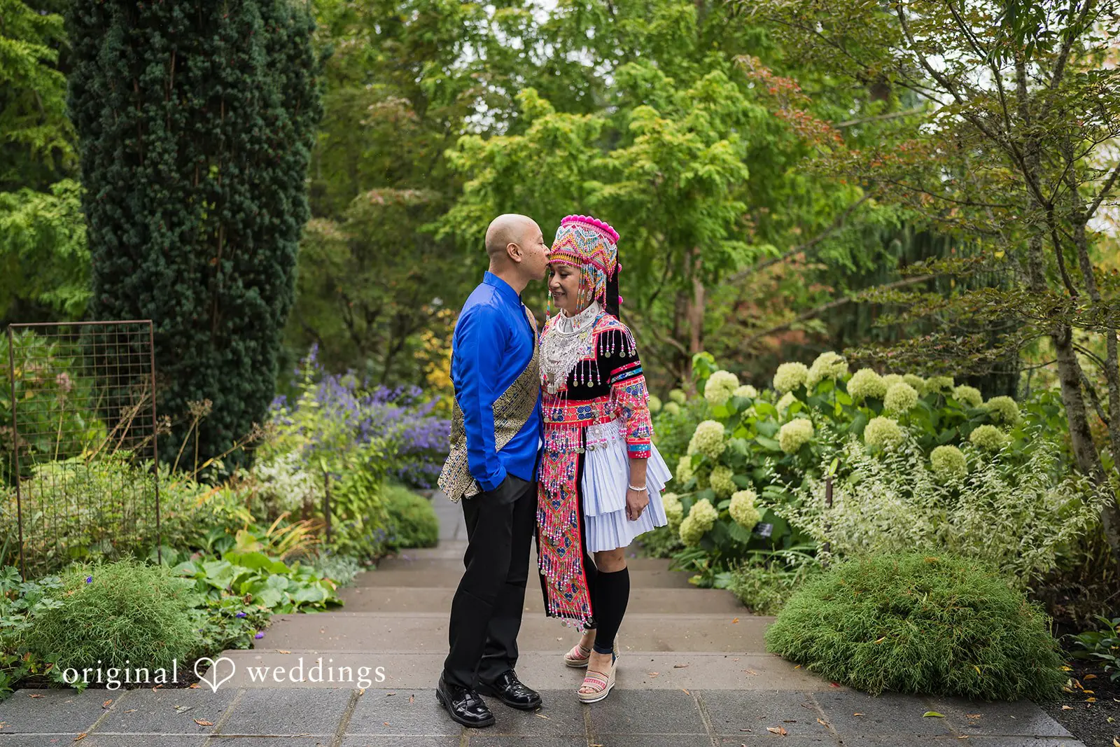 Kevin + Maney Bellevue Botanical Garden Engagement // Kevin & Maney -