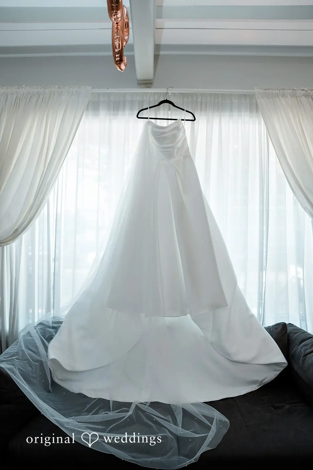 Thomas + Sierra Big Delicious Planet Wedding // Thomas & Sierra -