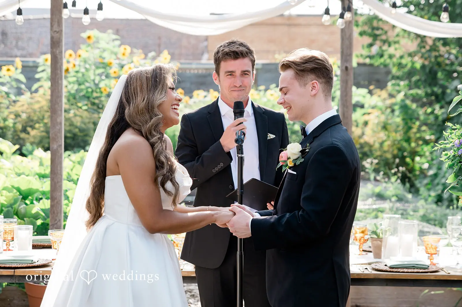 Thomas + Sierra Big Delicious Planet Wedding // Thomas & Sierra -
