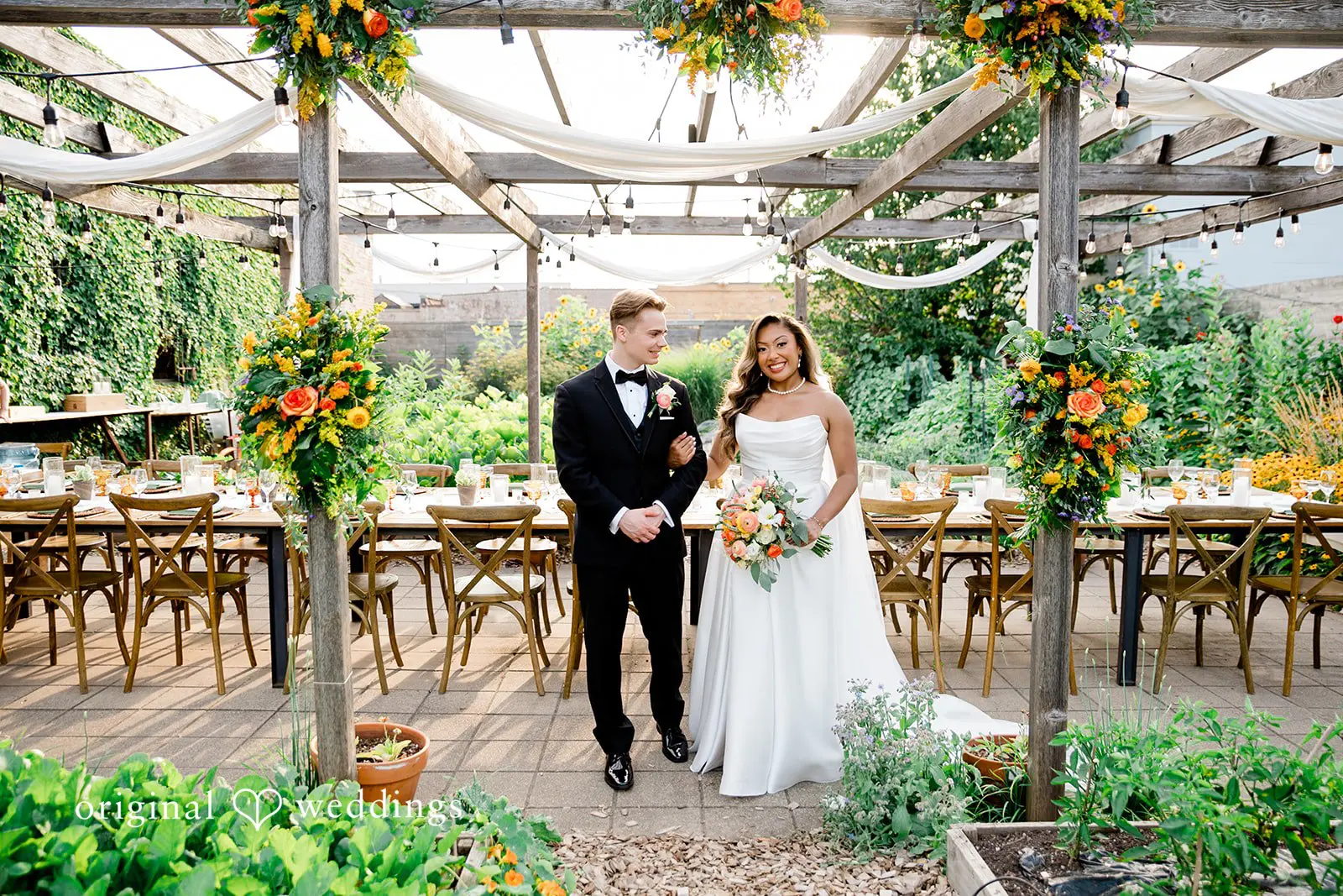 Thomas + Sierra Big Delicious Planet Wedding // Thomas & Sierra -