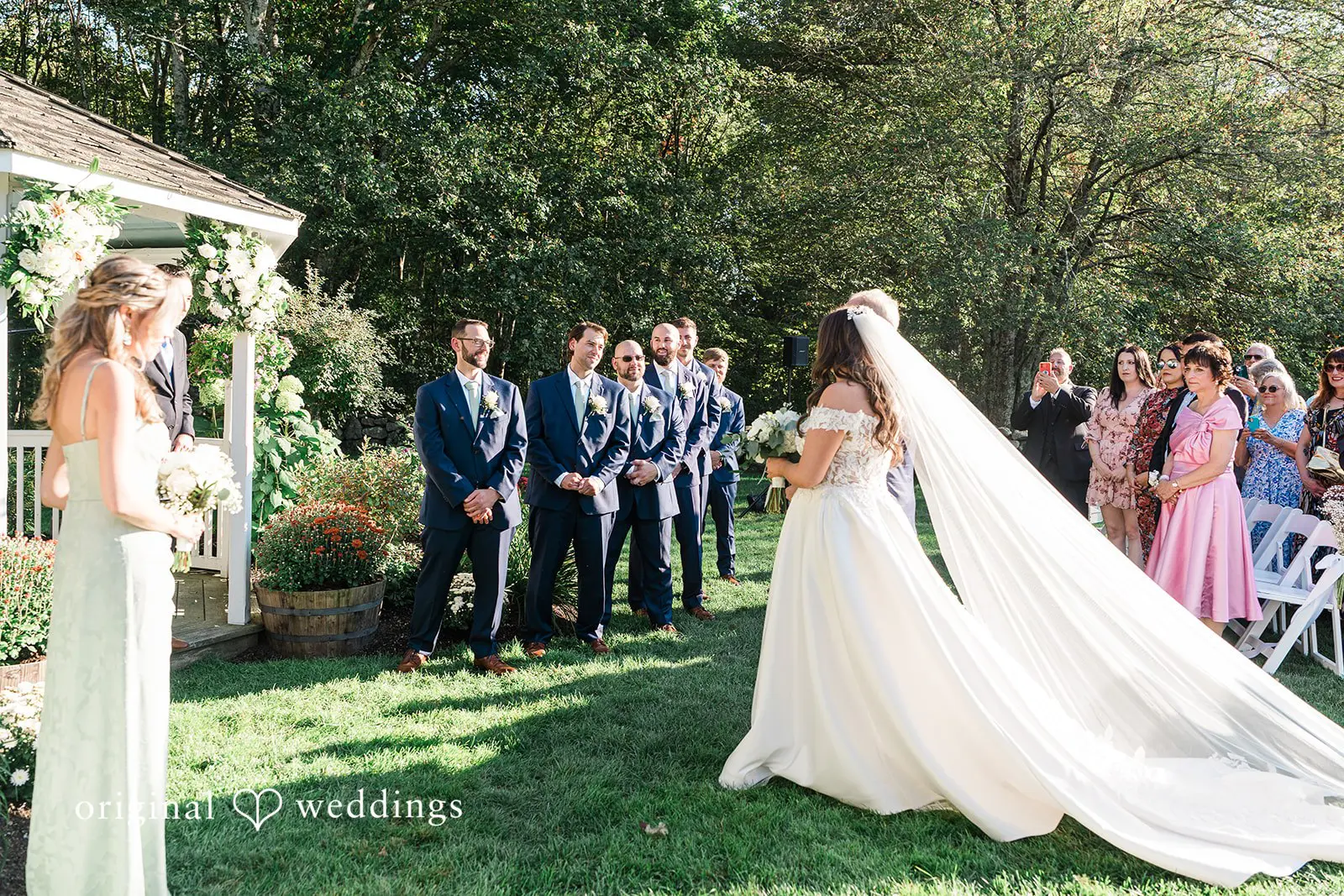 Jennifer + Zachary Bittersweet Farm Wedding // Jennifer & Zachary -