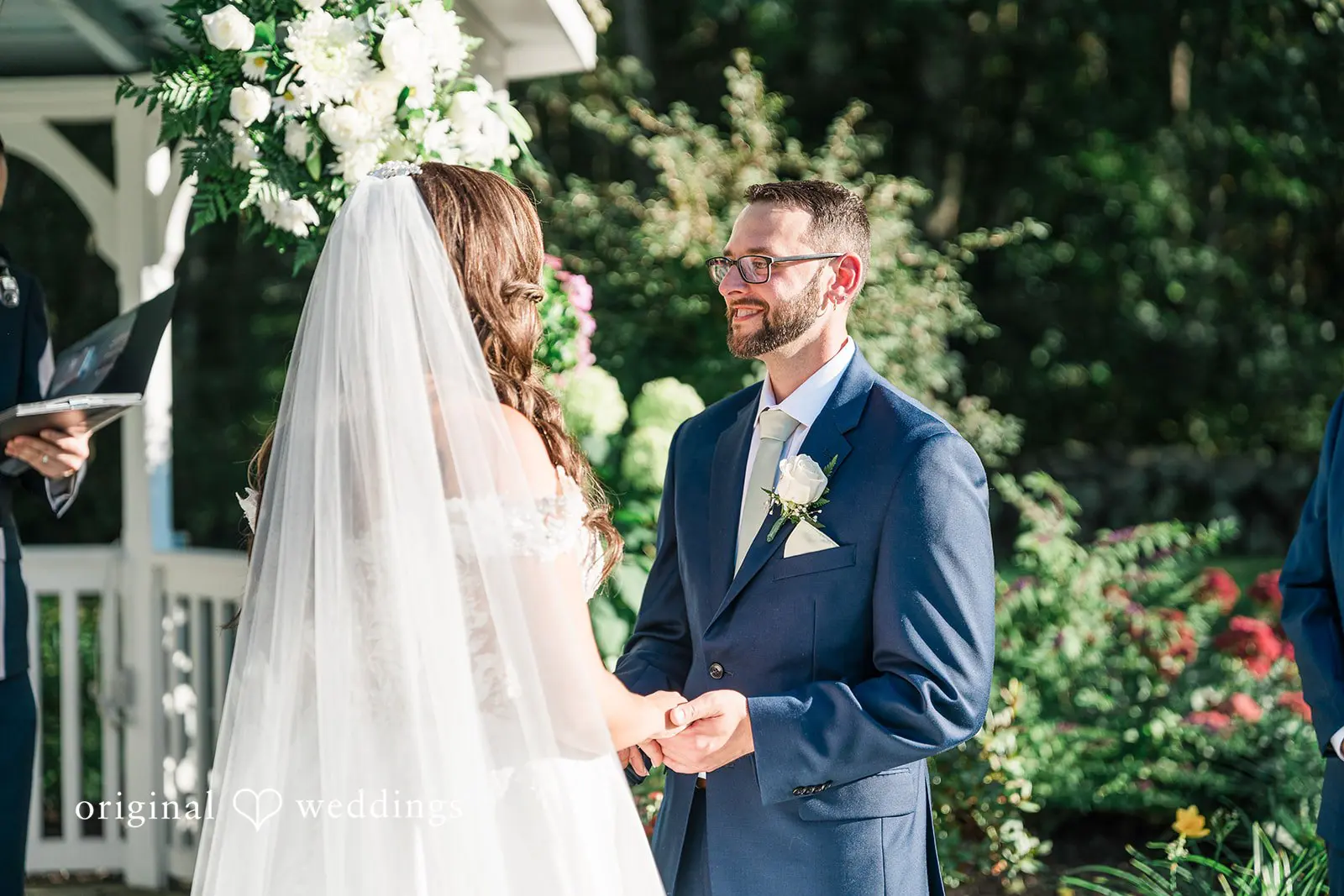 Jennifer + Zachary Bittersweet Farm Wedding // Jennifer & Zachary -