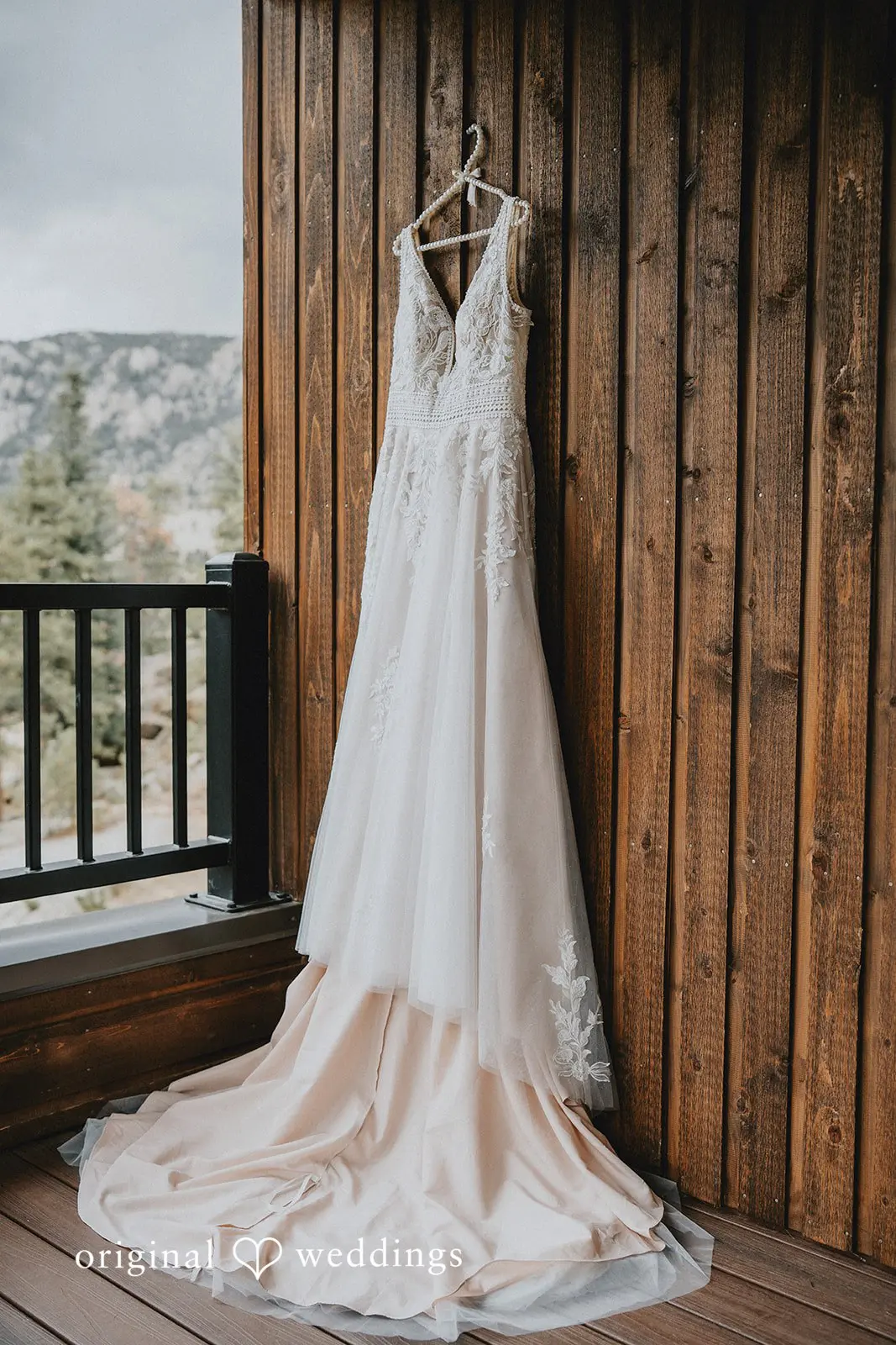 Black Canyon Inn Wedding // Jessica & Jake -