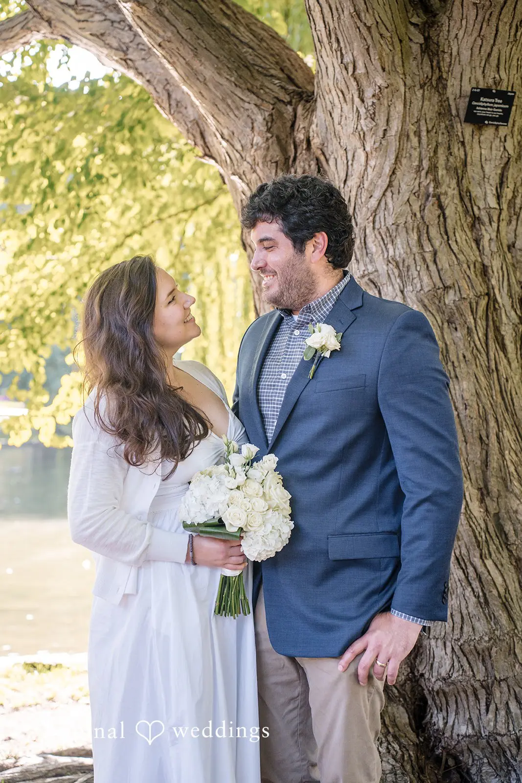 Jeff + Marin Boston Public Gardens Engagement // Jeff & Marin -