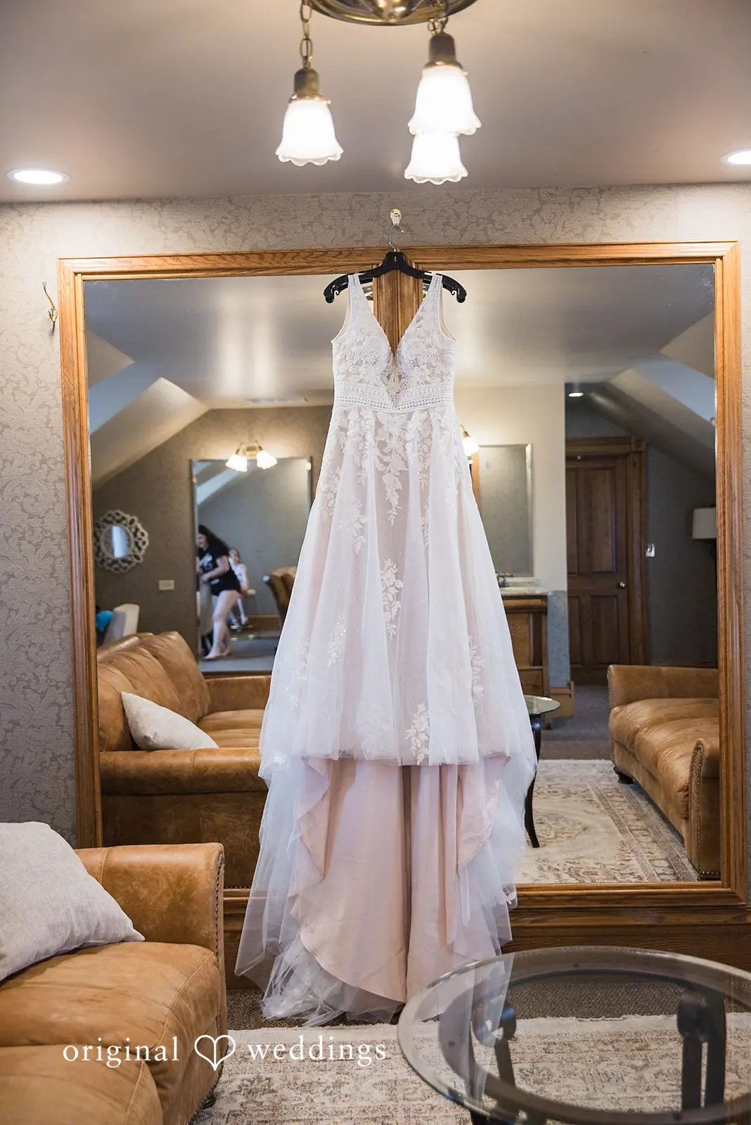 Jesslyn + Kenneth Brookside Wedding // Jesslyn & Kenneth -
