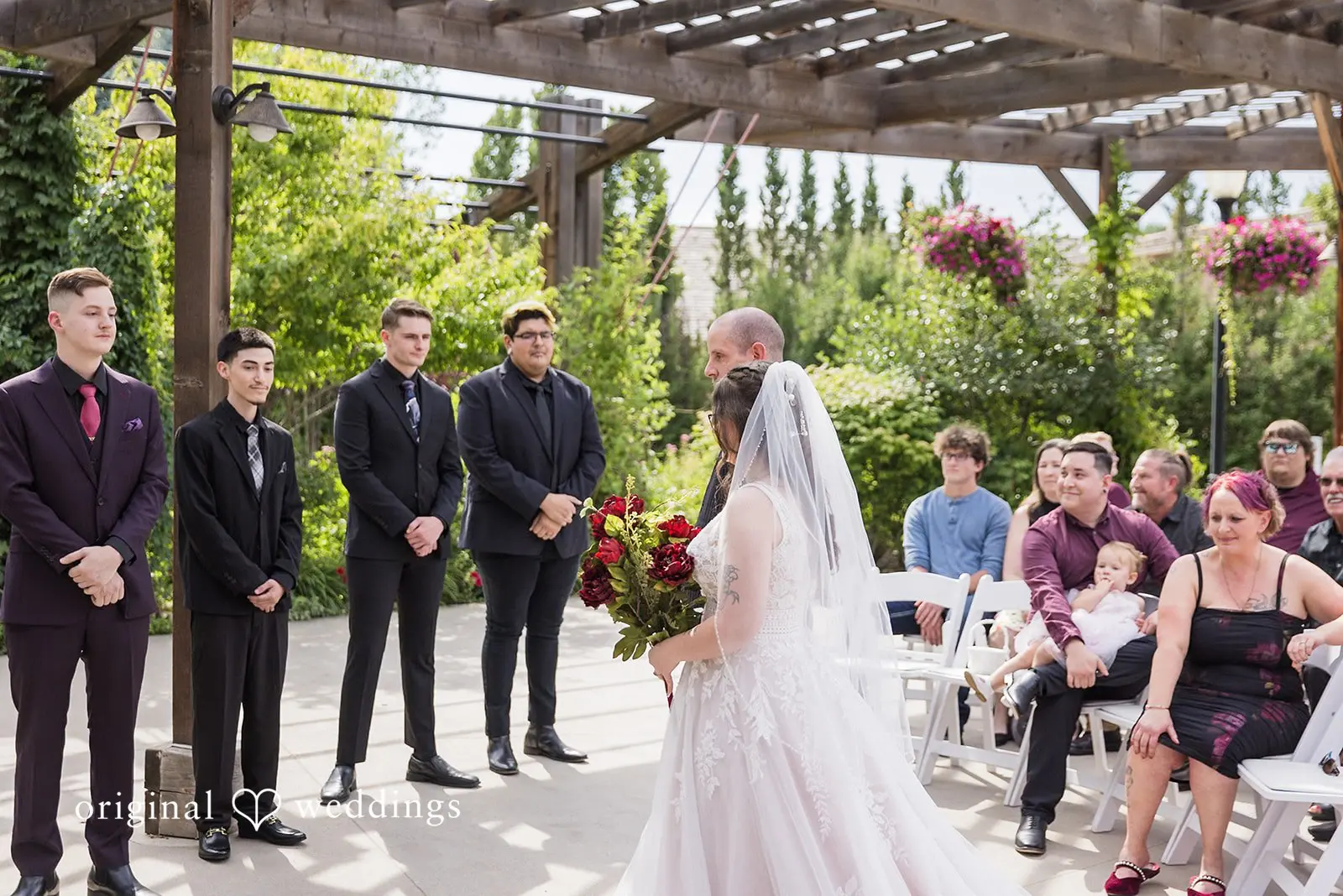 Jesslyn + Kenneth Brookside Wedding // Jesslyn & Kenneth -