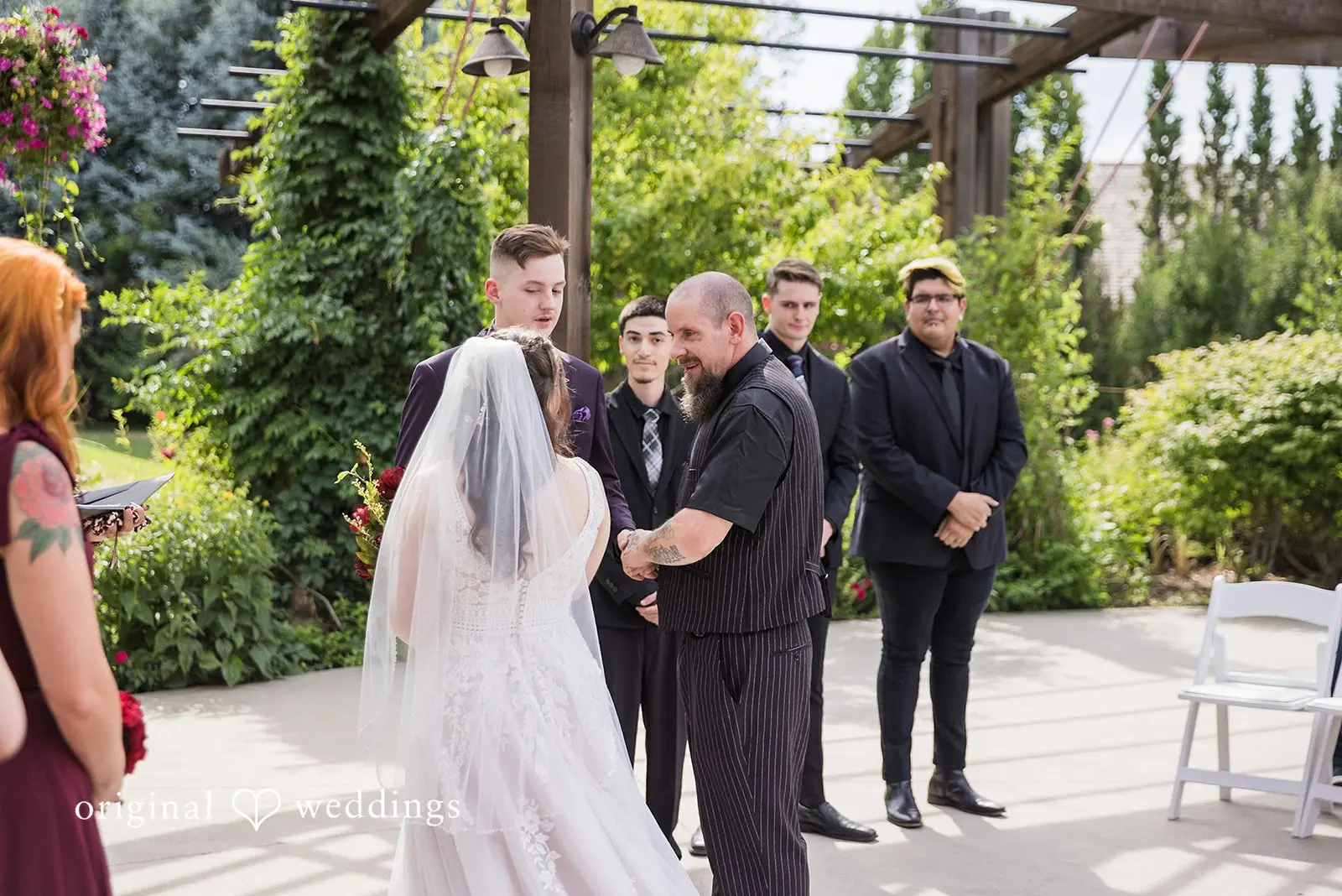 Jesslyn + Kenneth Brookside Wedding // Jesslyn & Kenneth -