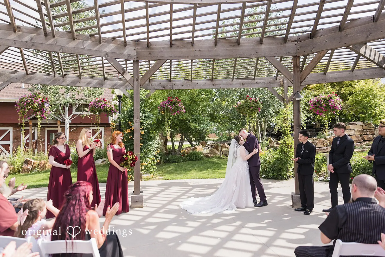 Jesslyn + Kenneth Brookside Wedding // Jesslyn & Kenneth -