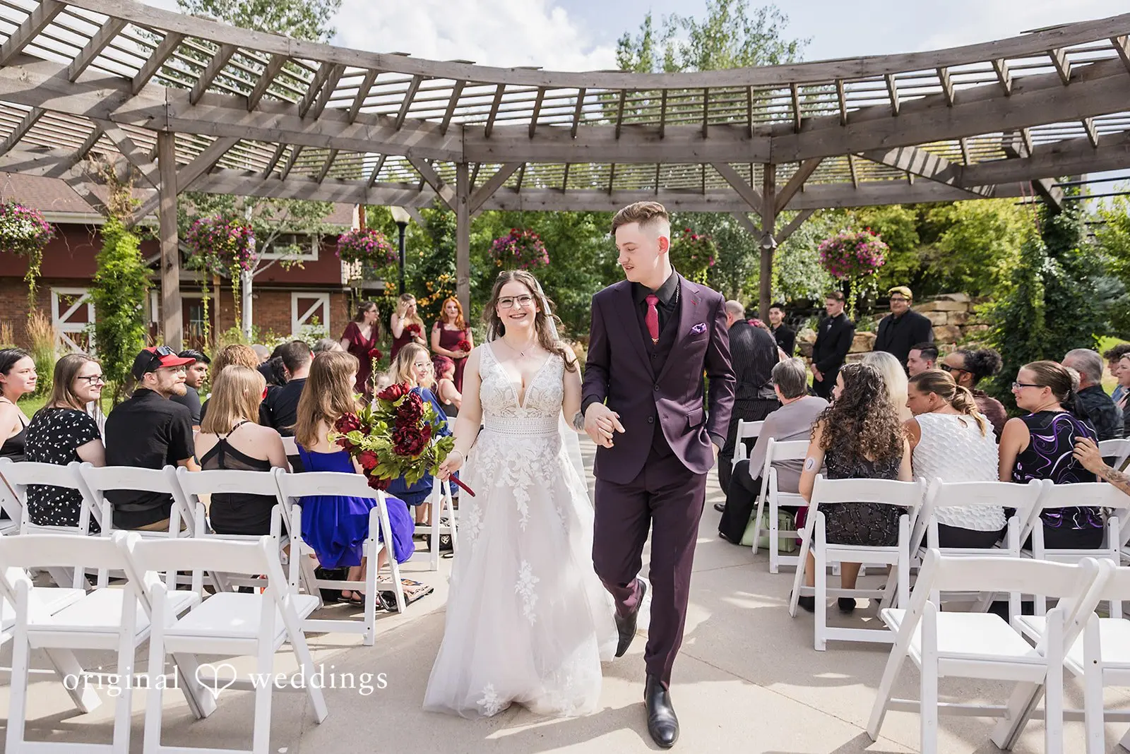 Jesslyn + Kenneth Brookside Wedding // Jesslyn & Kenneth -