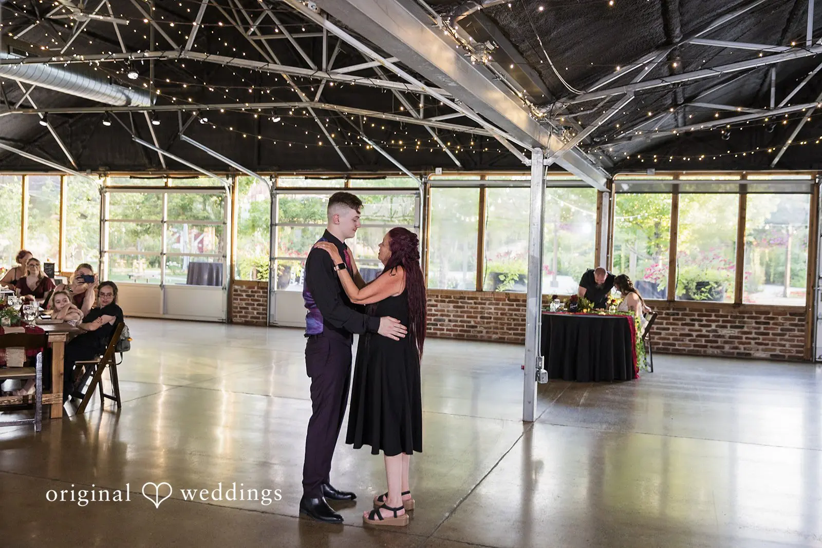 Jesslyn + Kenneth Brookside Wedding // Jesslyn & Kenneth -