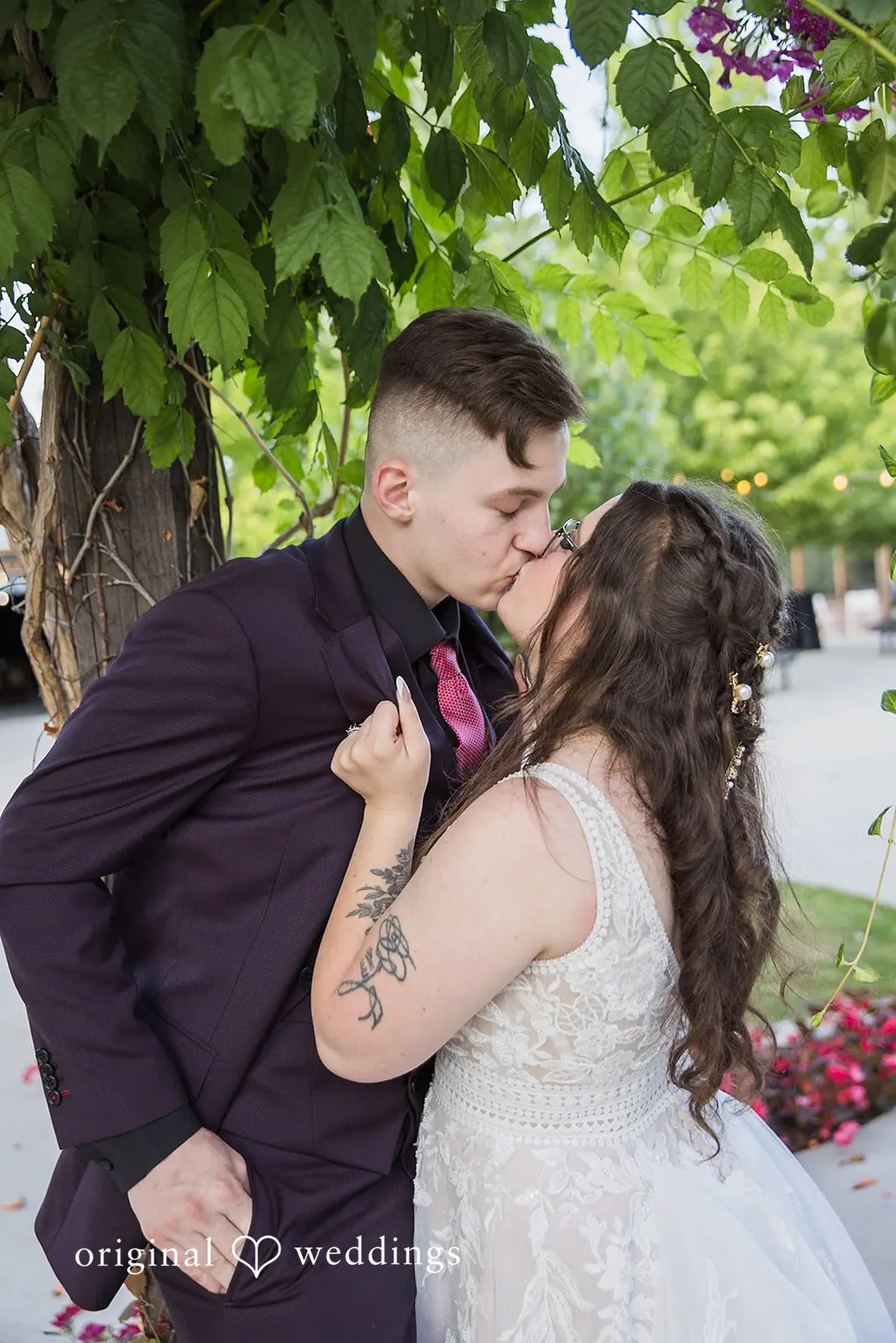 Jesslyn + Kenneth Brookside Wedding // Jesslyn & Kenneth -