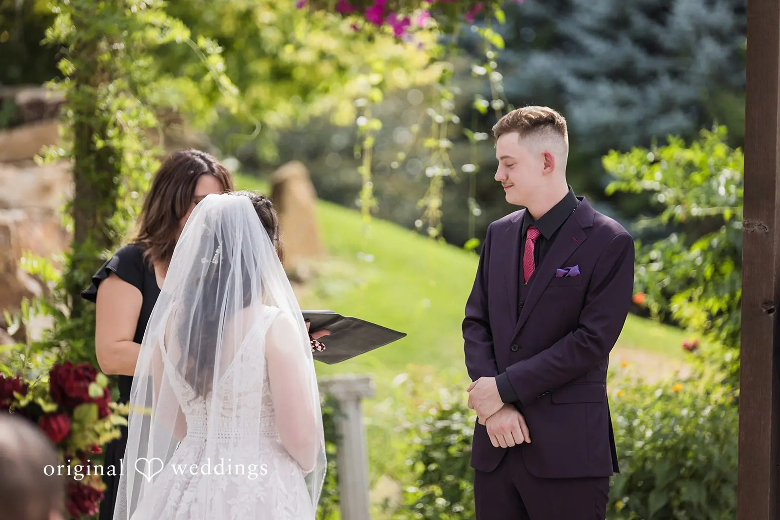 Jesslyn + Kenneth Brookside Wedding // Jesslyn & Kenneth -