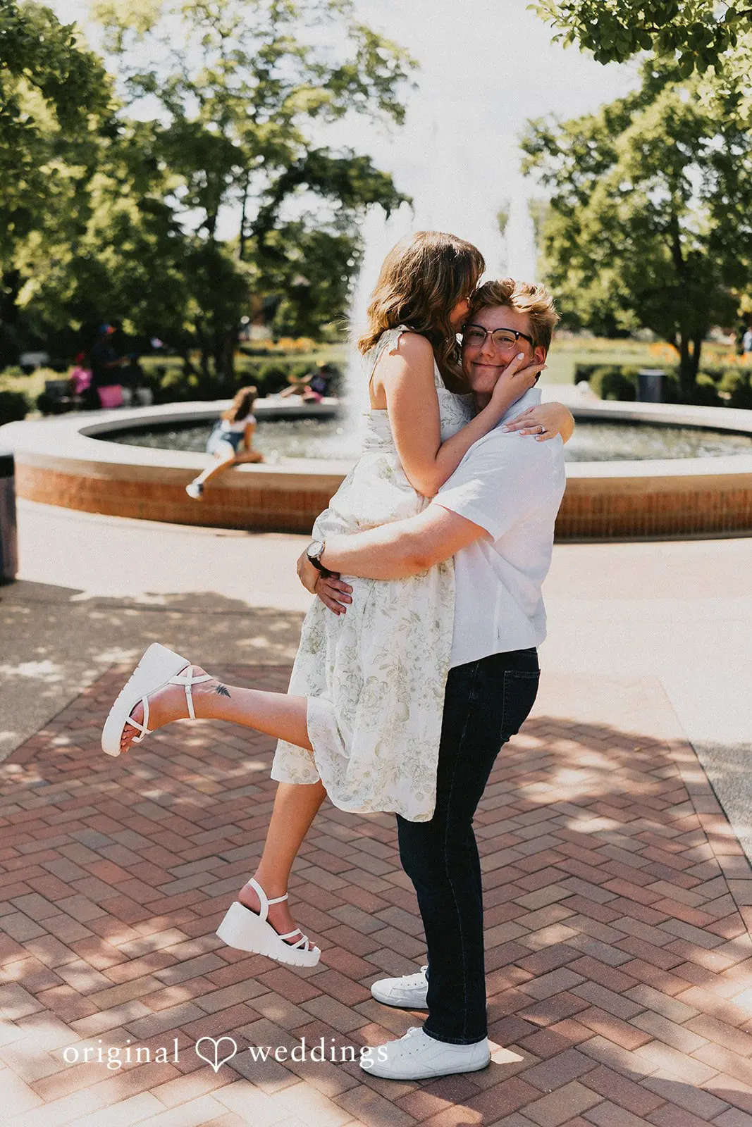Olivia + Collin Cantigny Park Engagement // Olivia & Collin -