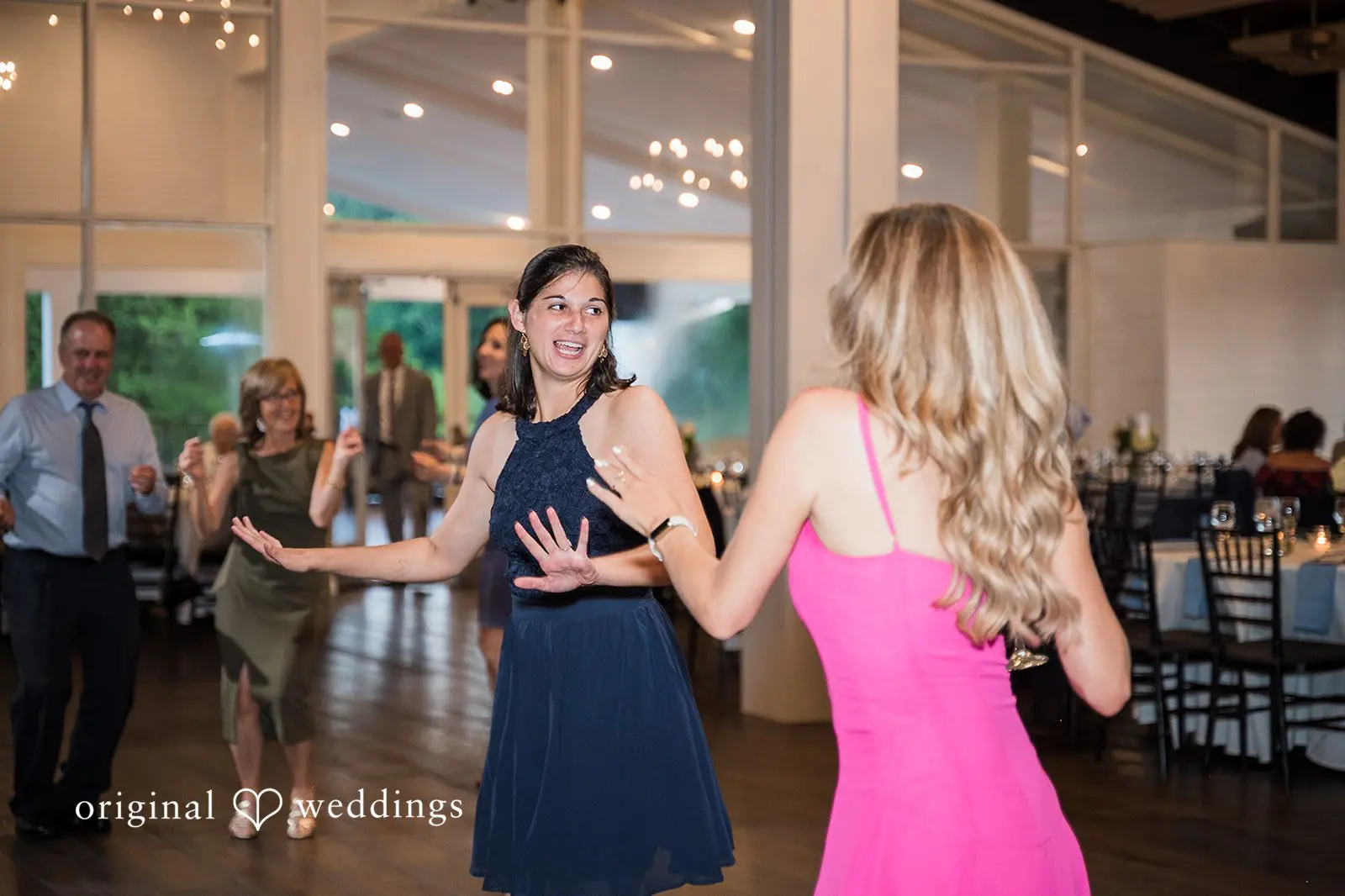 Hannah + Christopher Cape Club of Sharon Wedding // Hannah & Christopher -