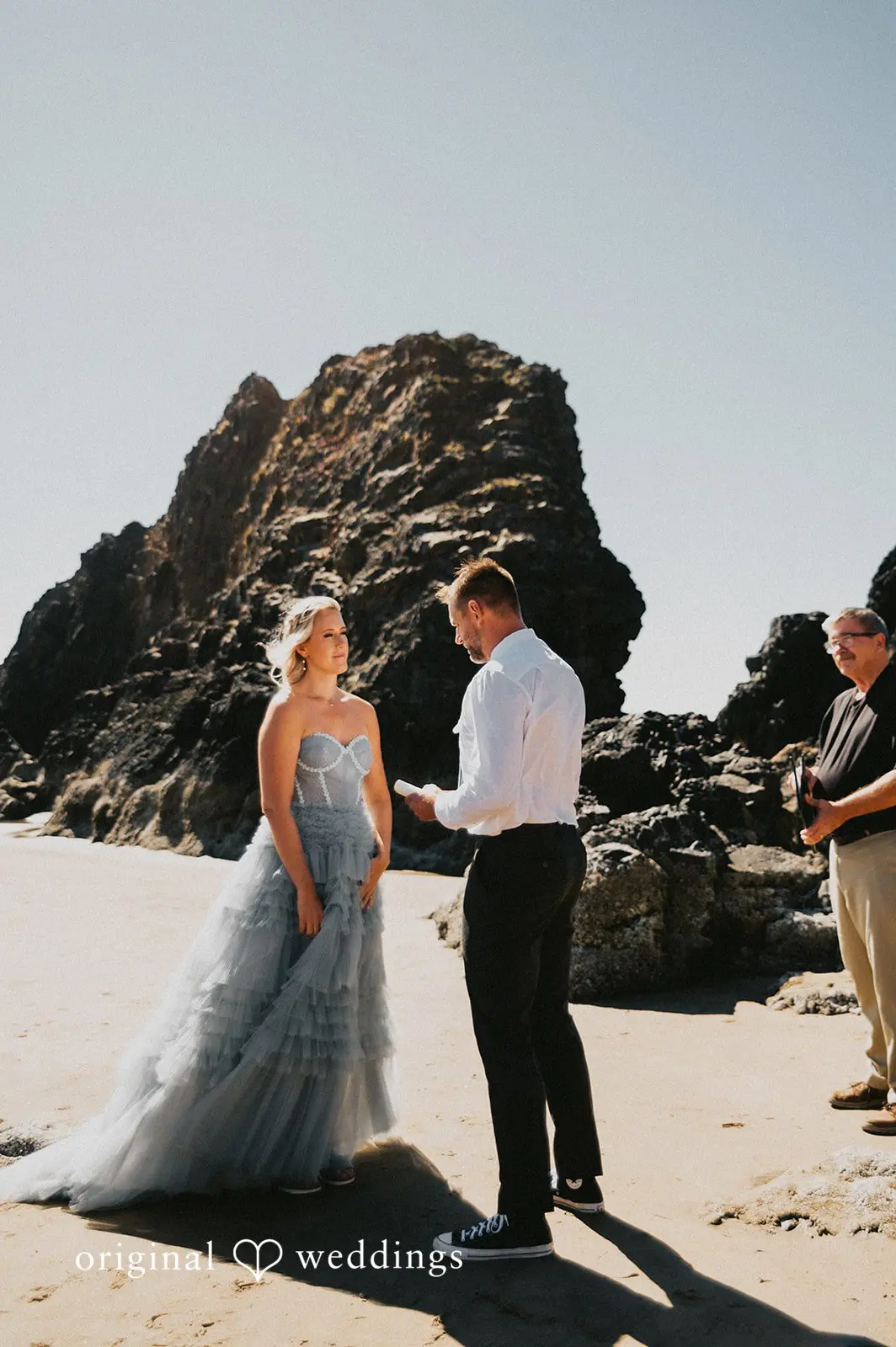 Rhiannon + Bracken Cape Kiwanda Wedding // Rhiannon & Bracken -