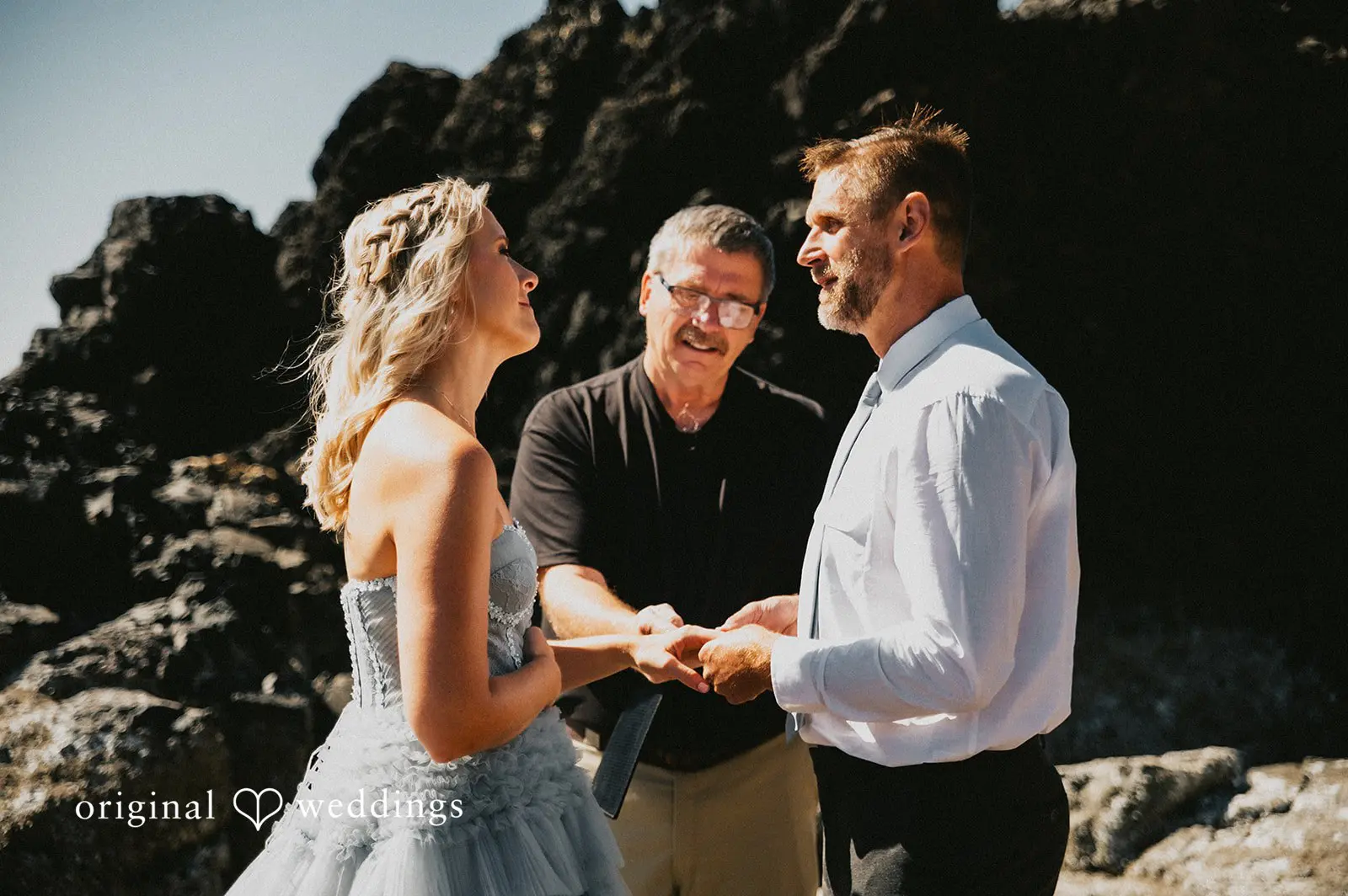 Rhiannon + Bracken Cape Kiwanda Wedding // Rhiannon & Bracken -