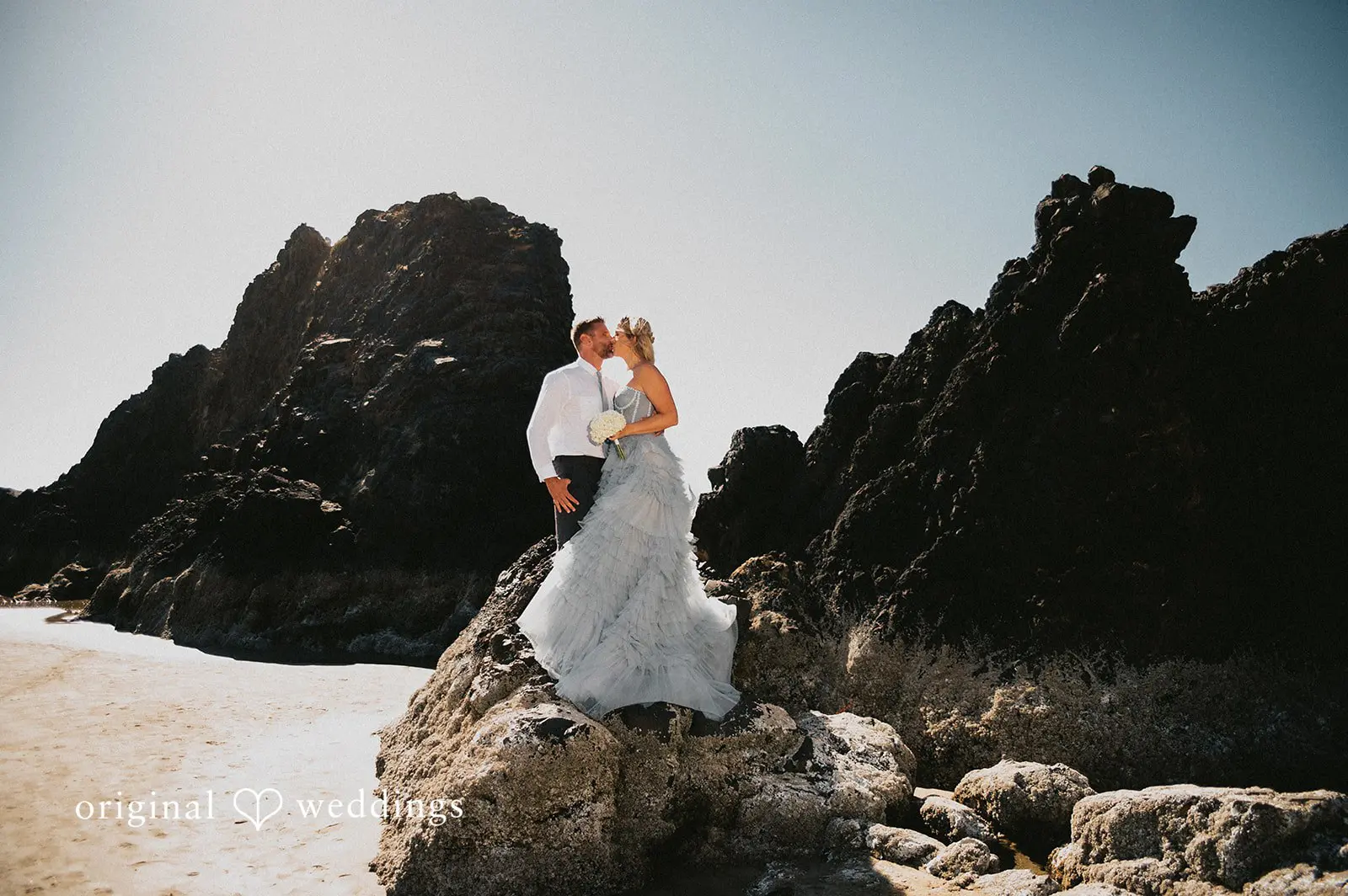 Rhiannon + Bracken Cape Kiwanda Wedding // Rhiannon & Bracken -